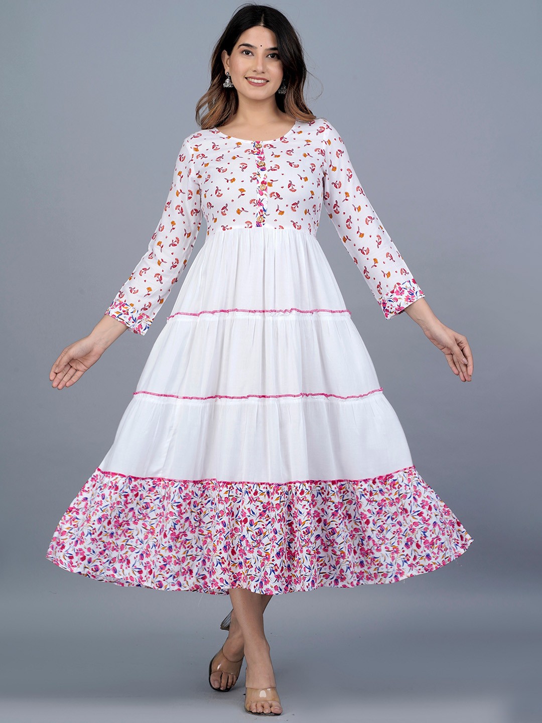 

KALINI Women Floral Printed Anarkali Kurta, White
