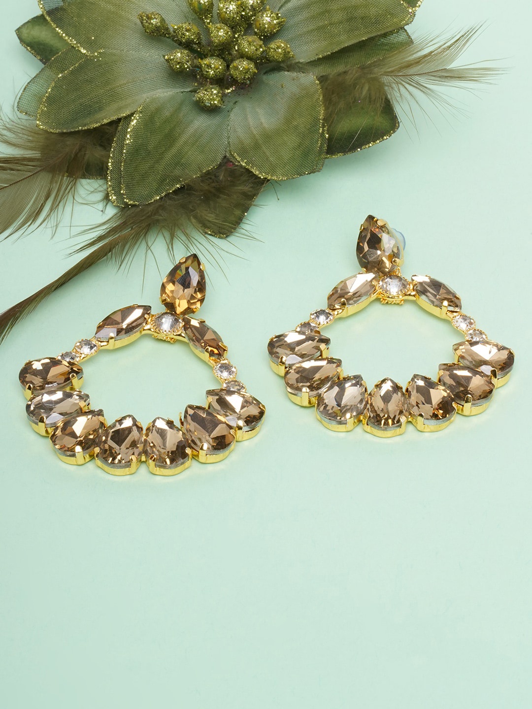 

Anouk Gold Plated Kundan Studded Contemporary Drop Earrings