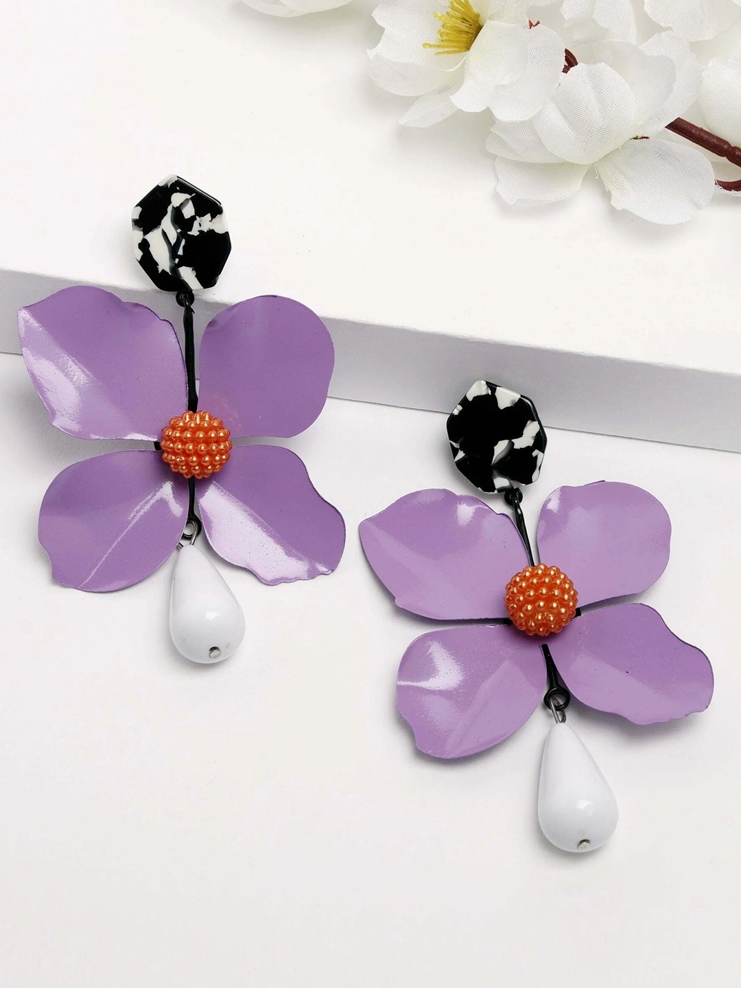 

AVANT-GARDE PARIS Floral Drop Earrings, Purple