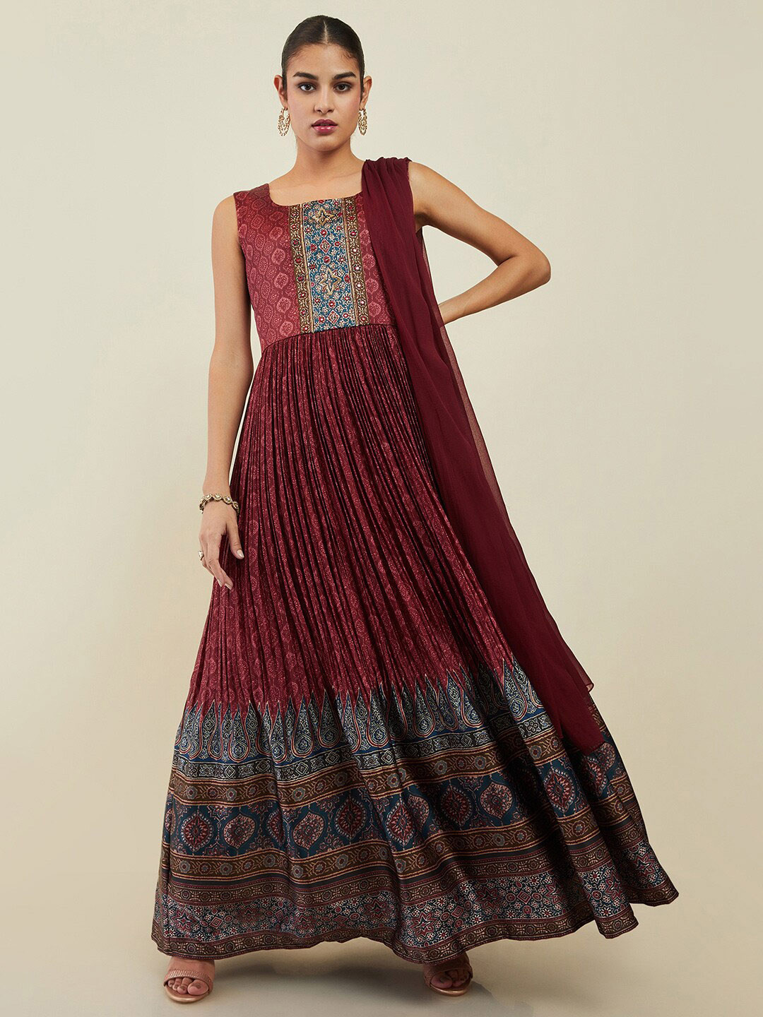 

Soch Ethnic Motifs Printed Pleated Mirror Work Pure Silk Kurta Set, Maroon