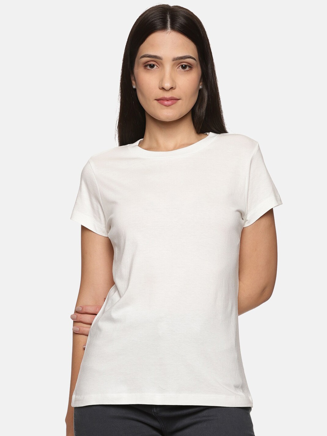 

Tailor & Circus Women Round Neck T-shirt, White