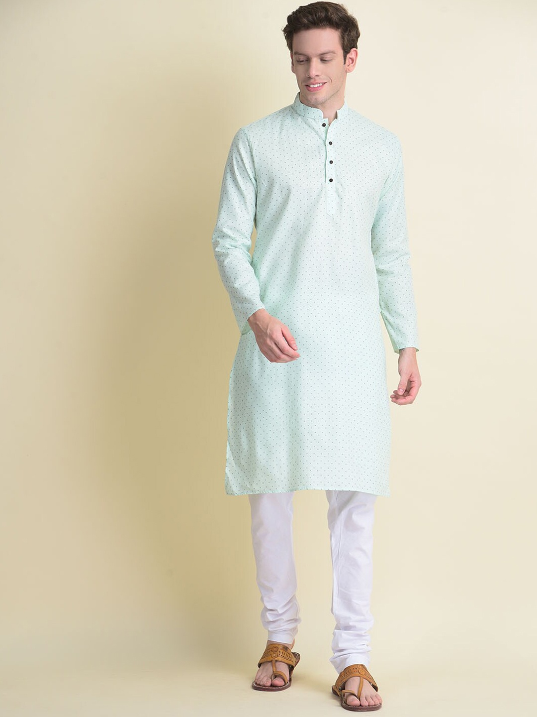 

NAMASKAR Men Cotton Kurta, Sea green