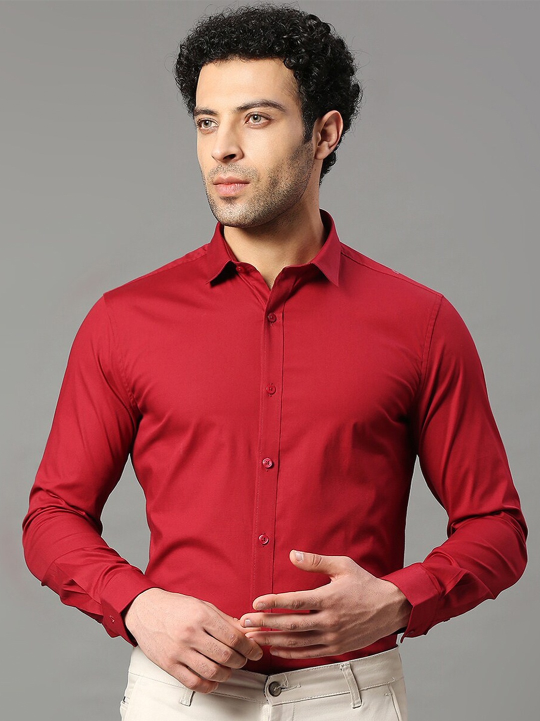 

INVICTUS Men Spread Collar Formal Shirt, Red