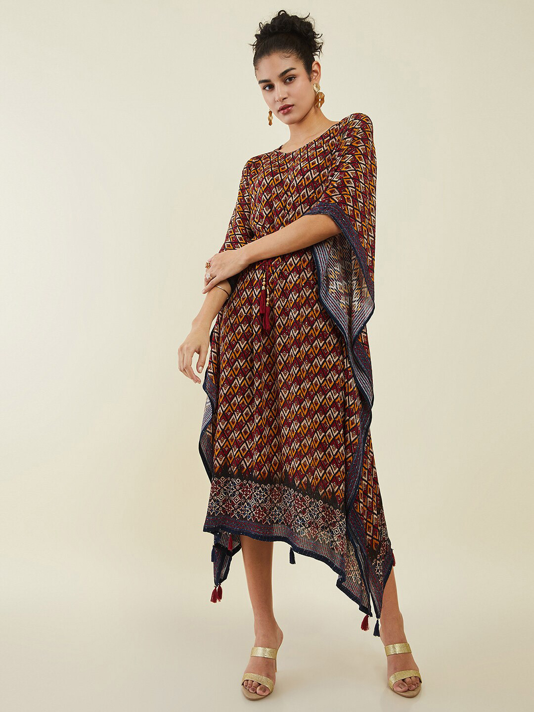

Soch Geometric Printed Round Neck Kaftan Midi Ethnic Dress, Maroon