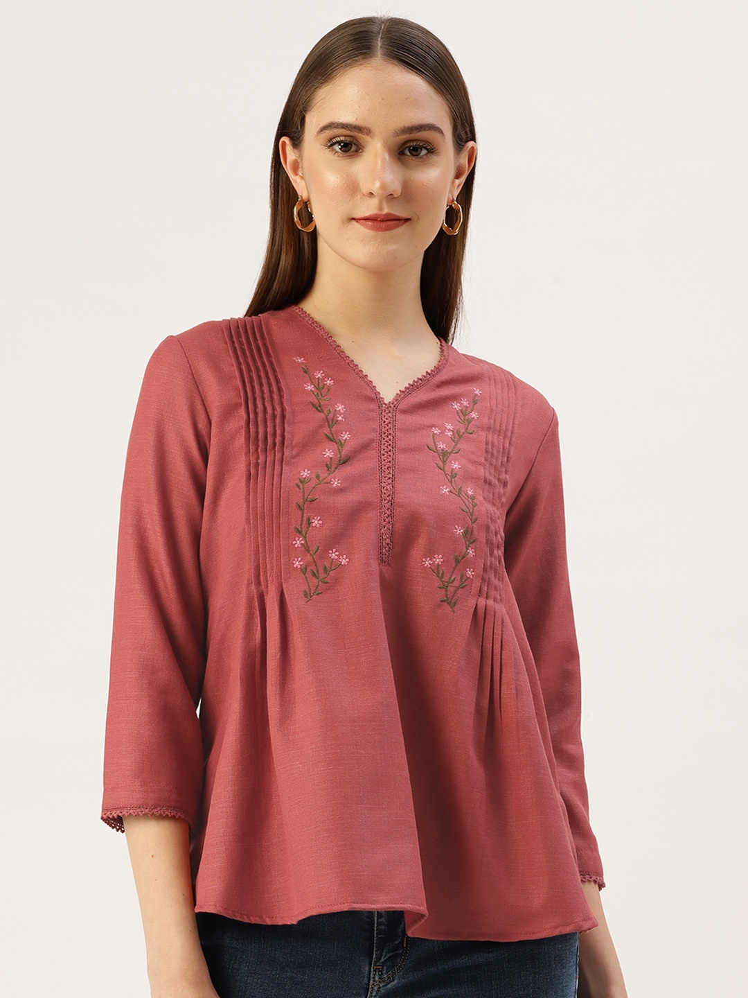 

Off Label Rust Floral Embroidered Top