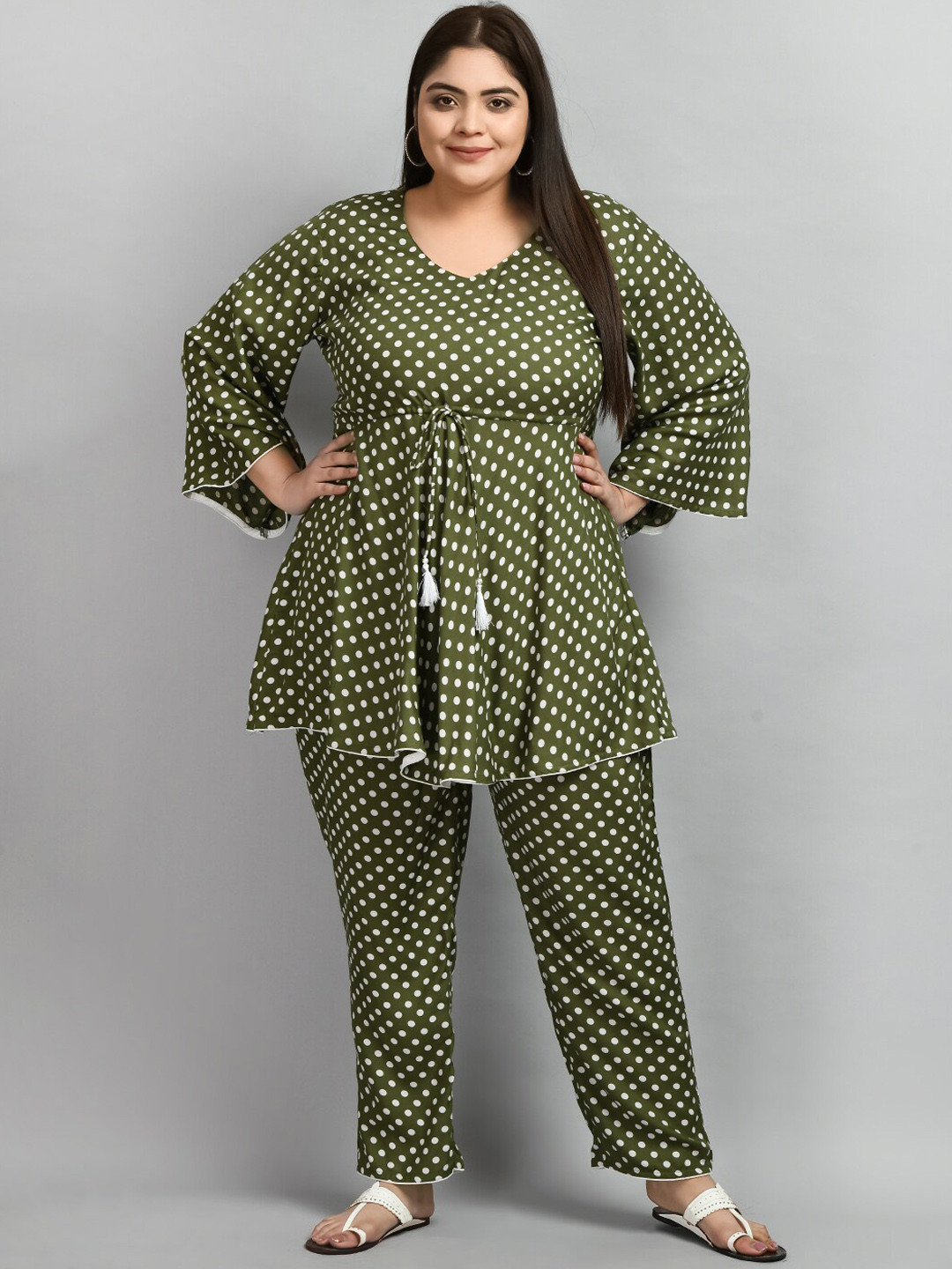 

PrettyPlus by Desinoor.com Women Plus Size Polka Dot Printed Tunic With Trousers, Green