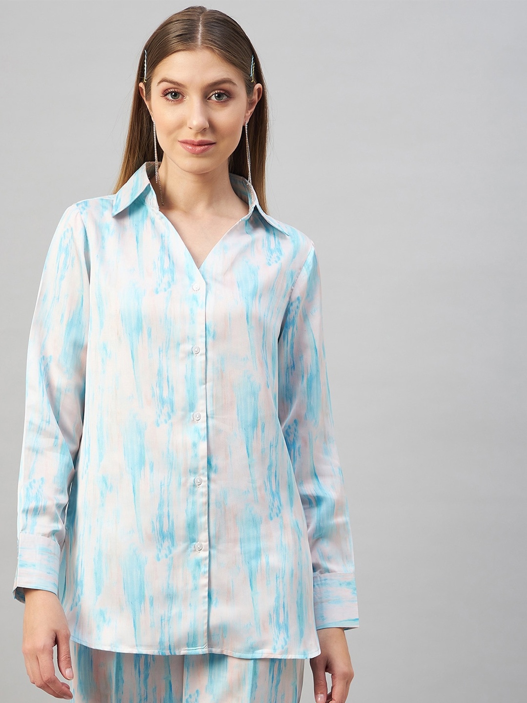 

Orchid Blues Women Abstract Printed Casual Shirt, Blue
