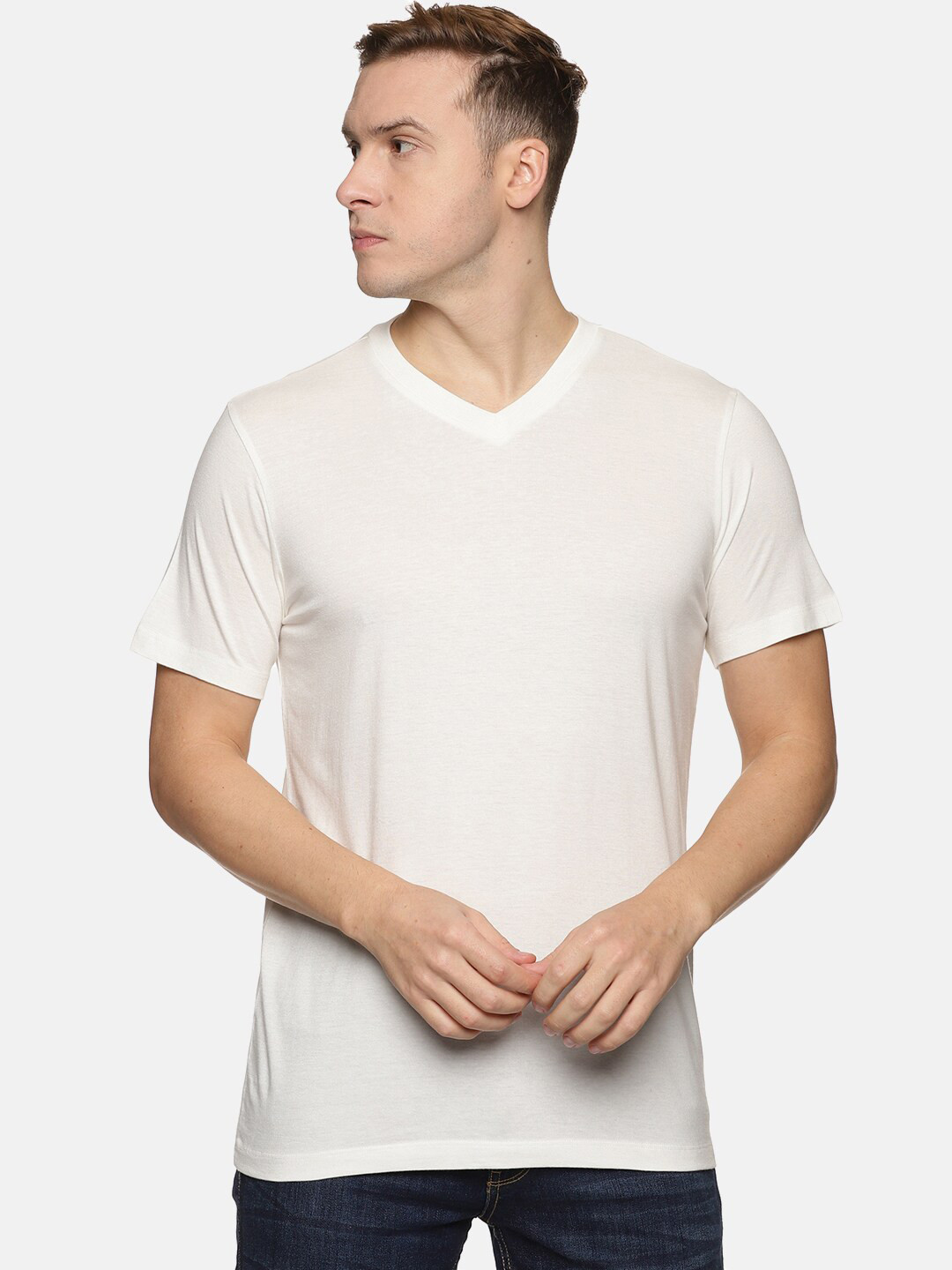 

Tailor & Circus Men V-Neck Cotton T-shirt, White