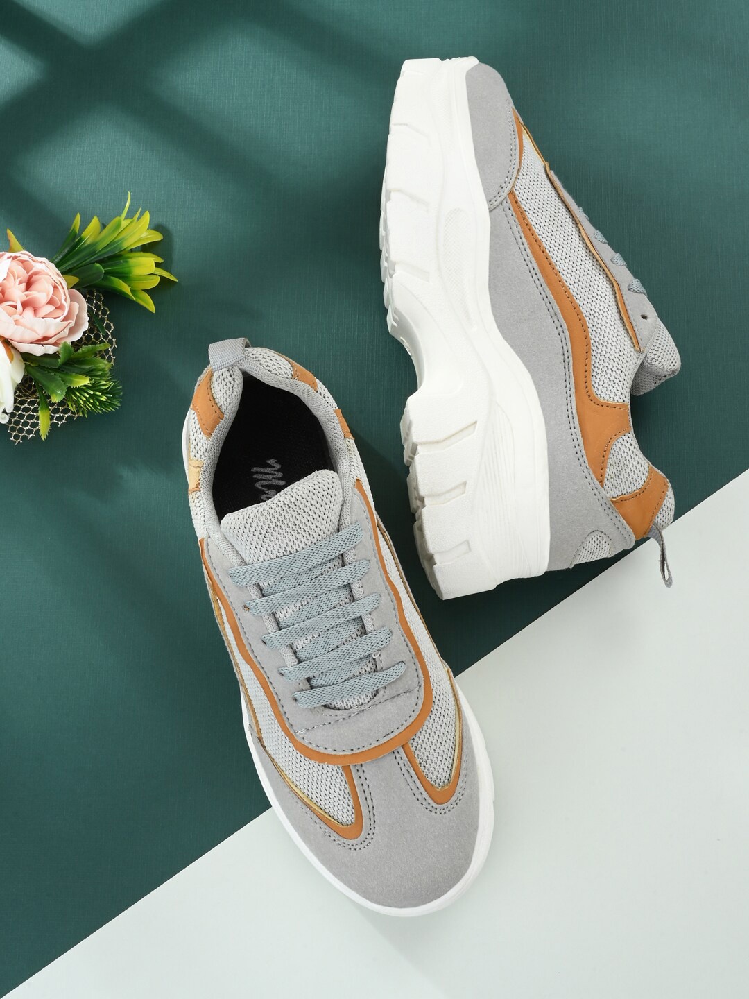 

mr.wonker Women 3D Chassis Colourblocked Deziner Sports Shoes, Grey