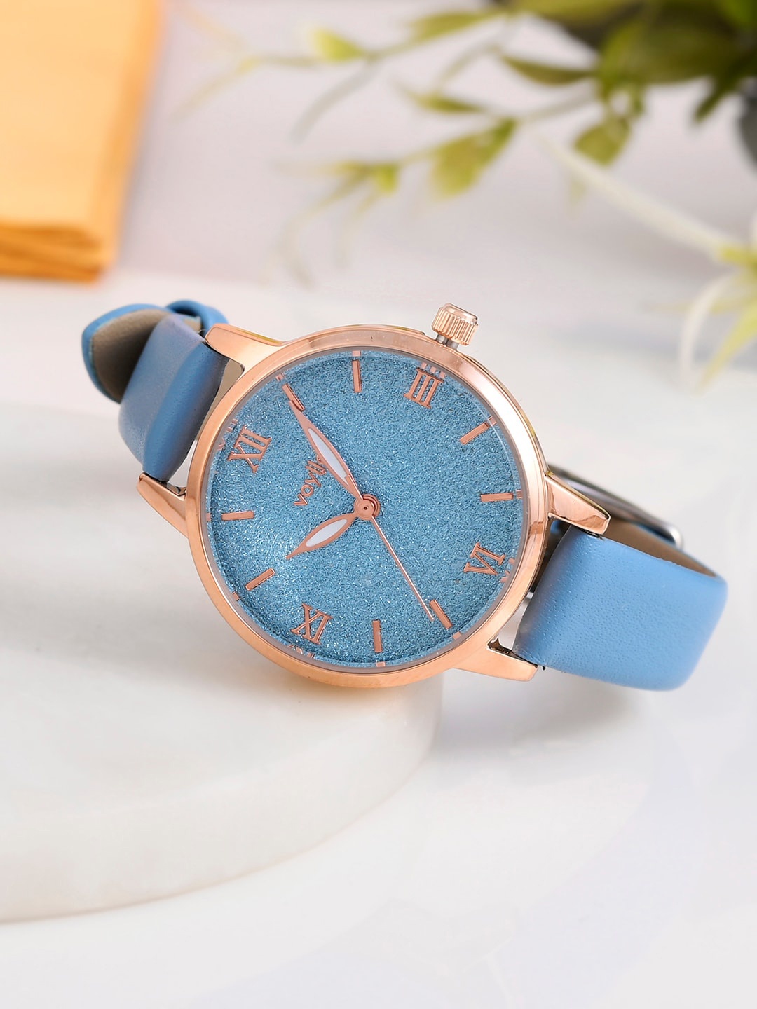 

Voylla Women Dial & Leather Bracelet Style Straps Analogue Watch 8905124489989, Blue