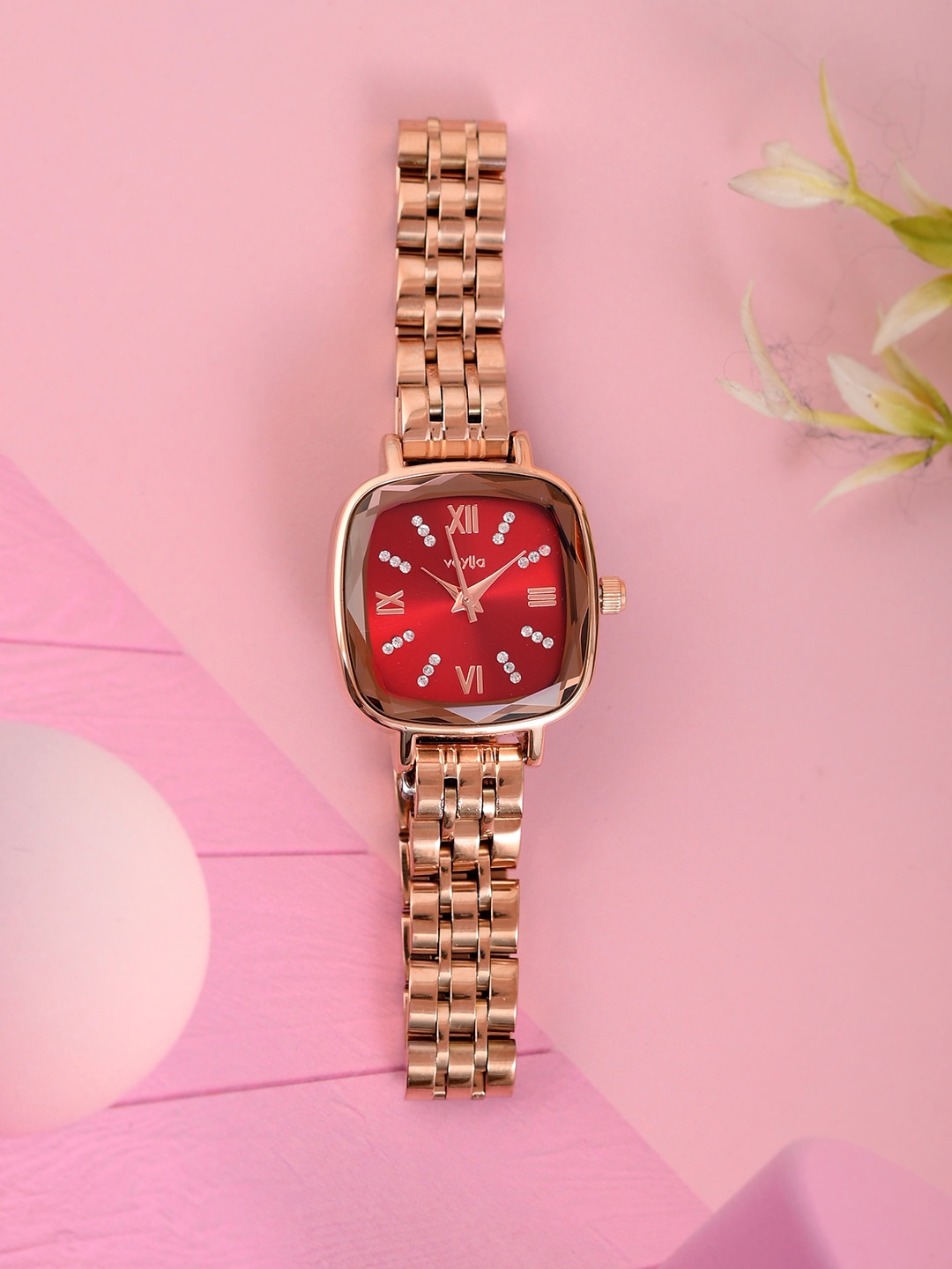 

Voylla Women Dial & Stainless Steel Bracelet Style Straps Analogue Watch 8905124490572, Rose gold