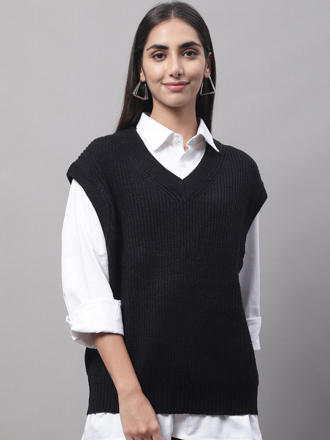 

NoBarr Women V-Neck Short Sleeves Ribbed Sweater Vest, Black