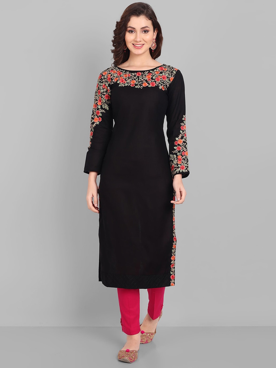 Pakiza Women Thread Work Floral Cotton Kurta, Black