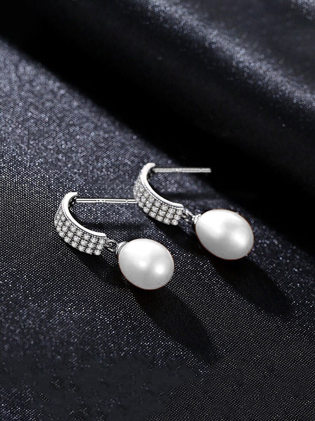 

Raajsi by Yellow Chimes 925 Sterling Silver Drop Earrings