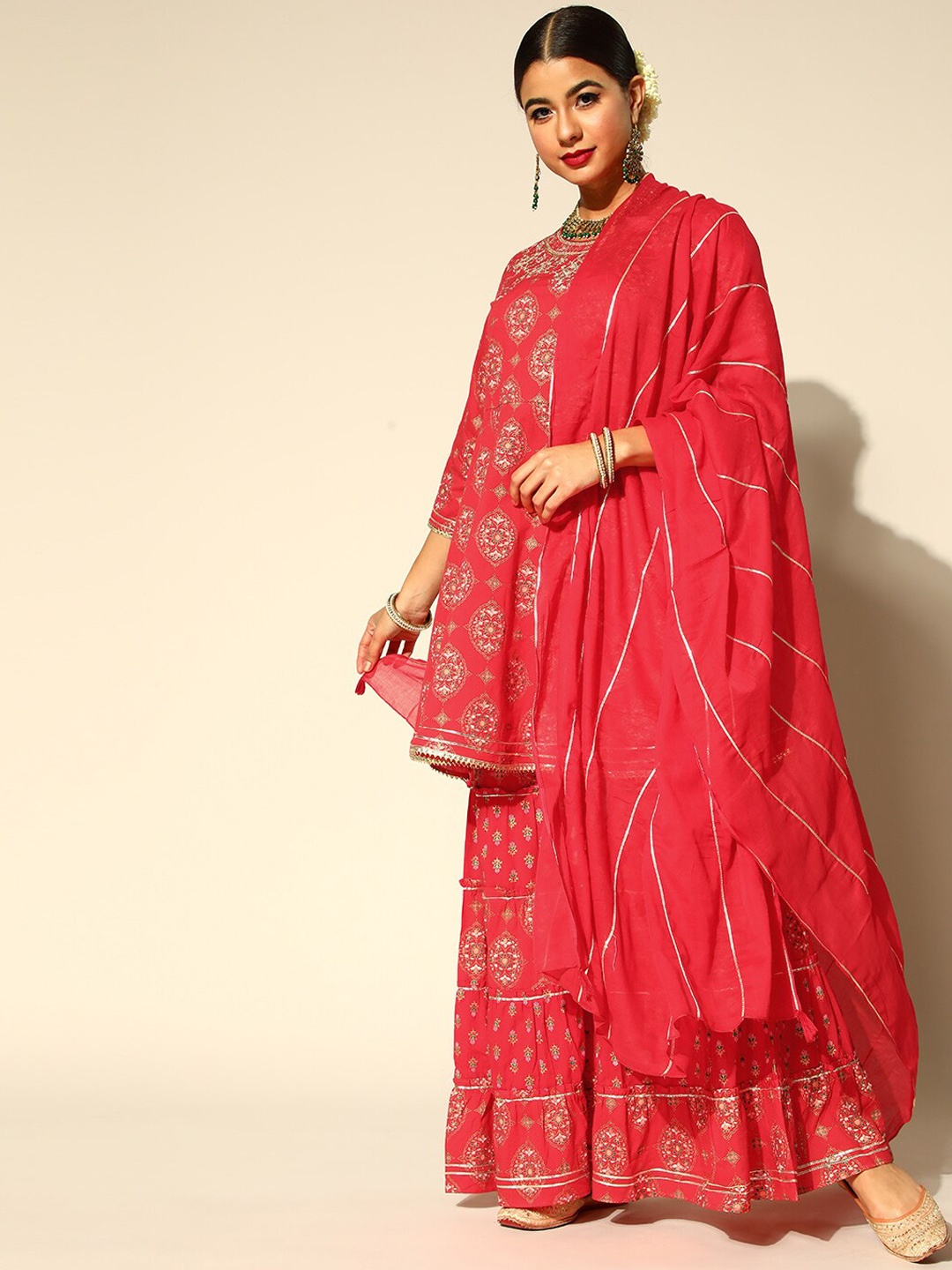 

Ishin Women Ethnic Printed Kurta with Sharara & Dupatta, Red