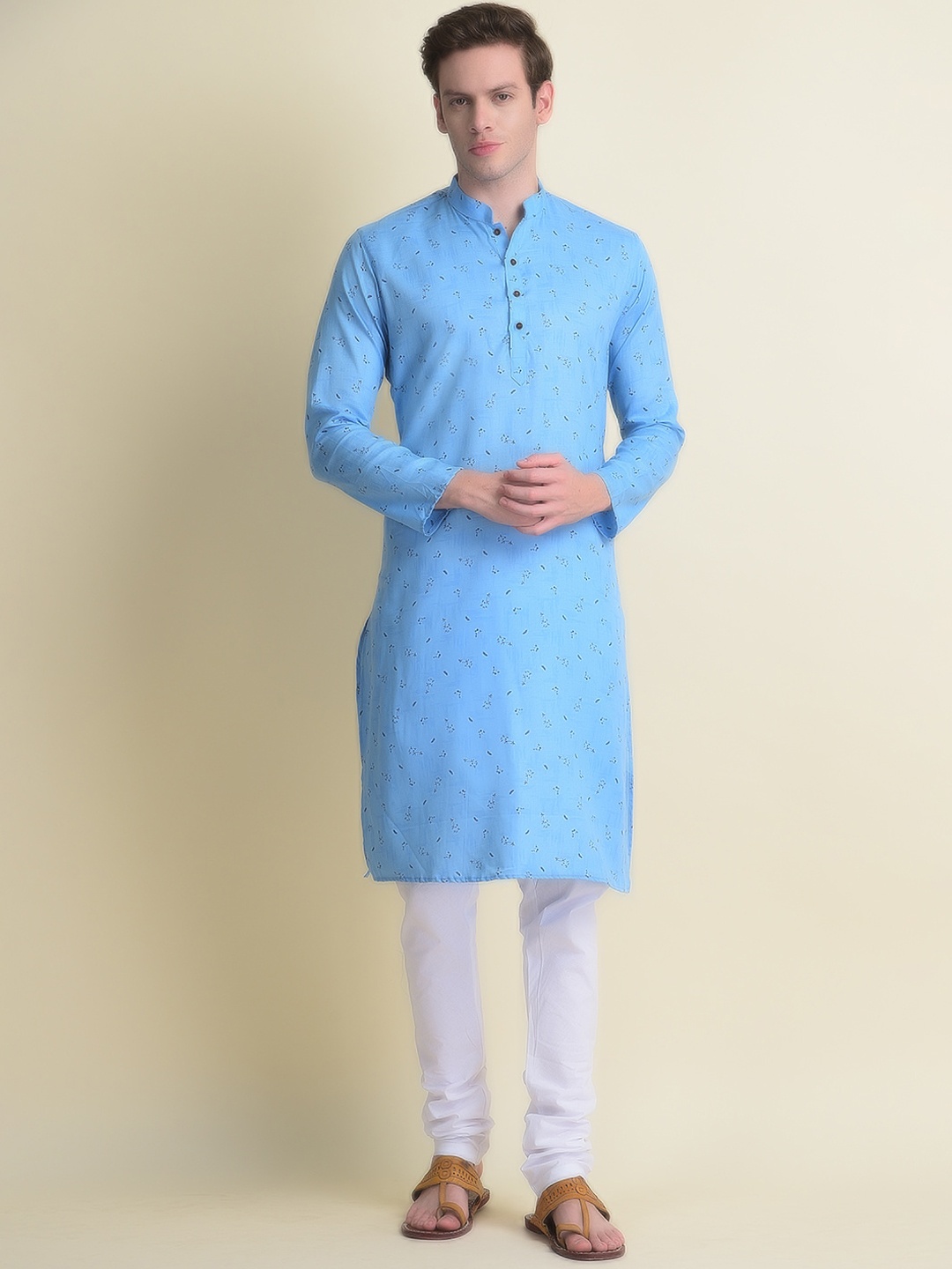 

NAMASKAR Men Printed Mandarin Collar Pure Cotton Kurta with Churidar, Blue