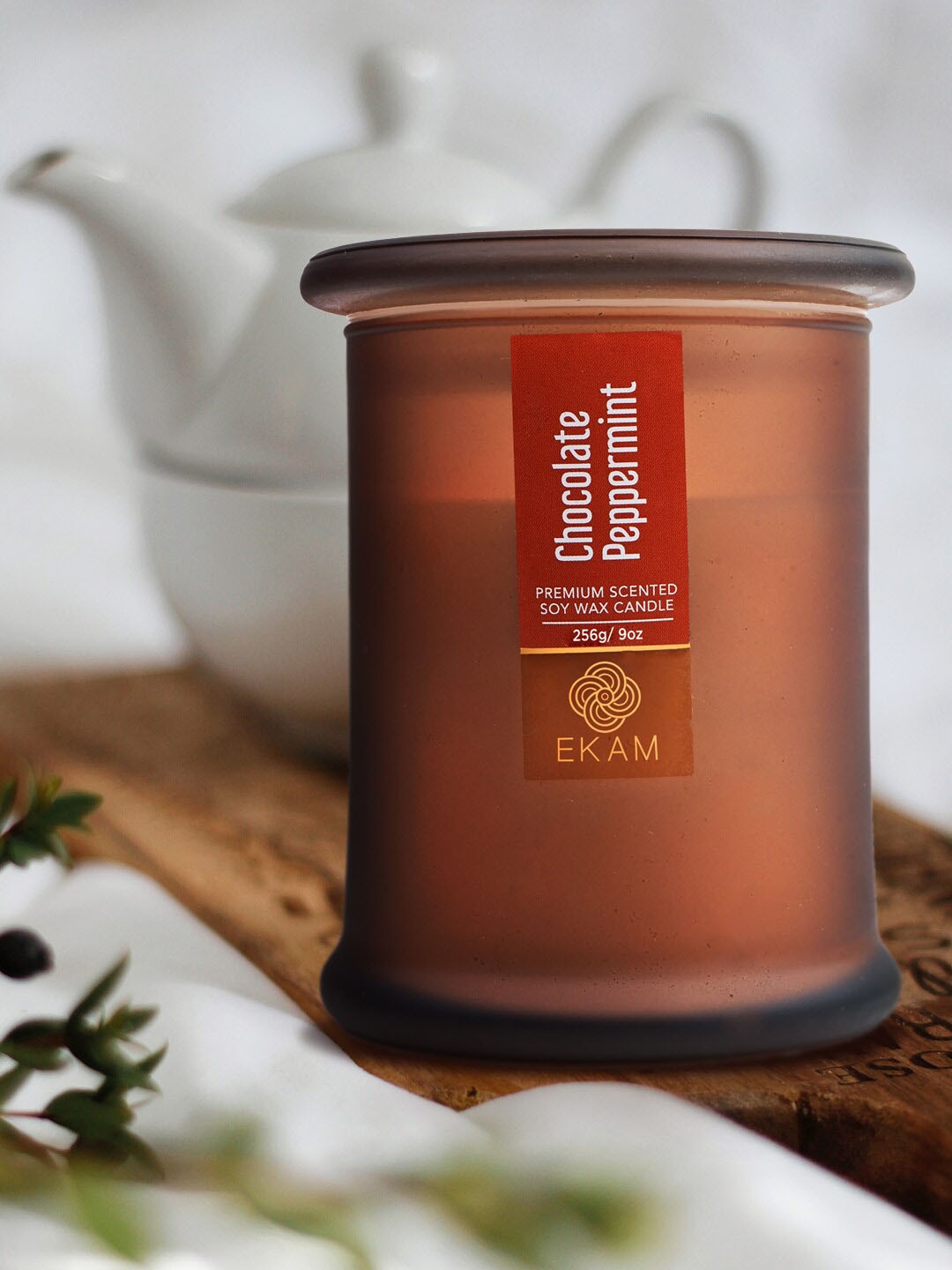 

Ekam Ring Jar Brown Chocolate Peppermint Scented Candle