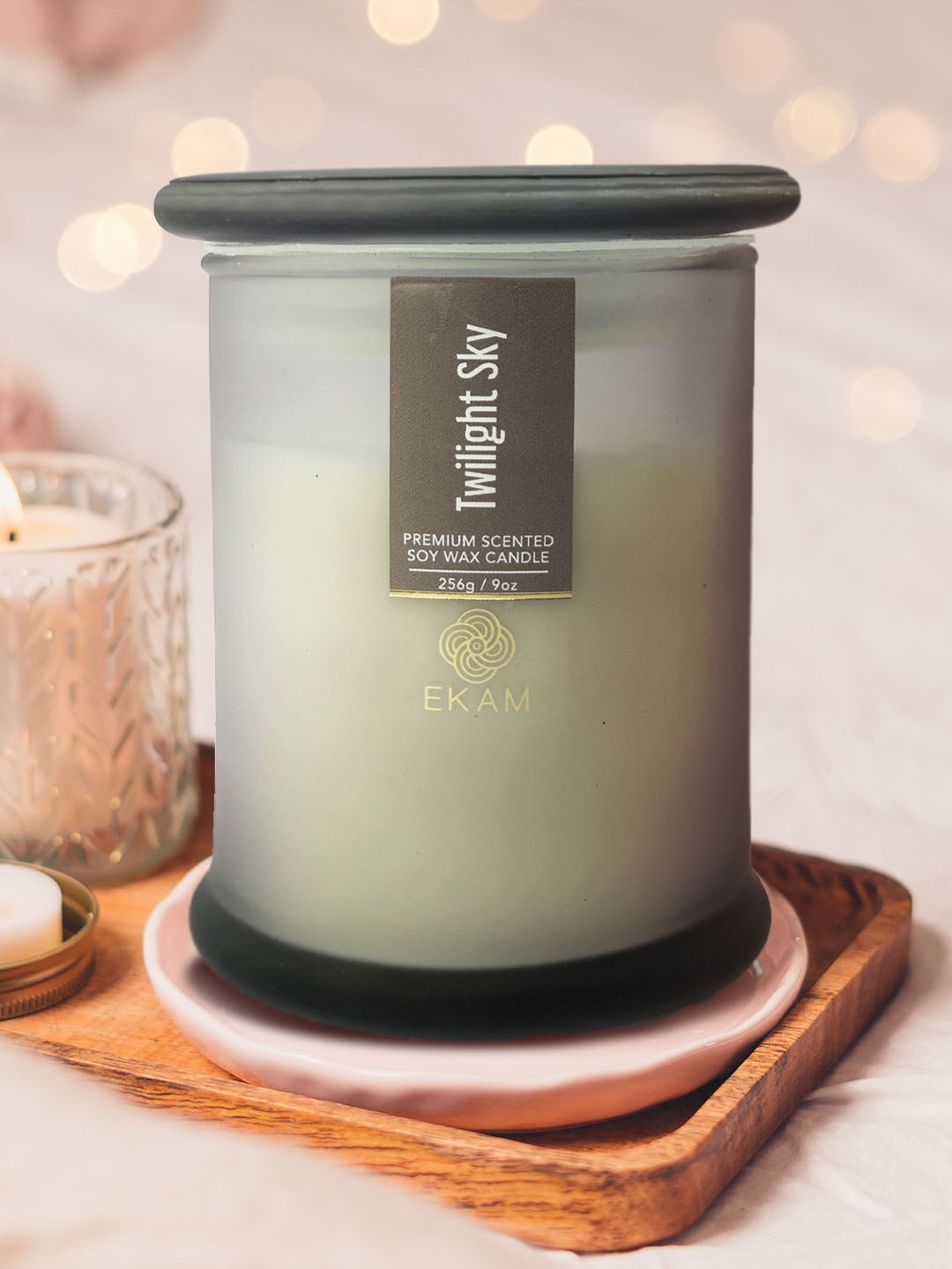 

Ekam Ring Jar Grey Twilight Sky Scented Candle