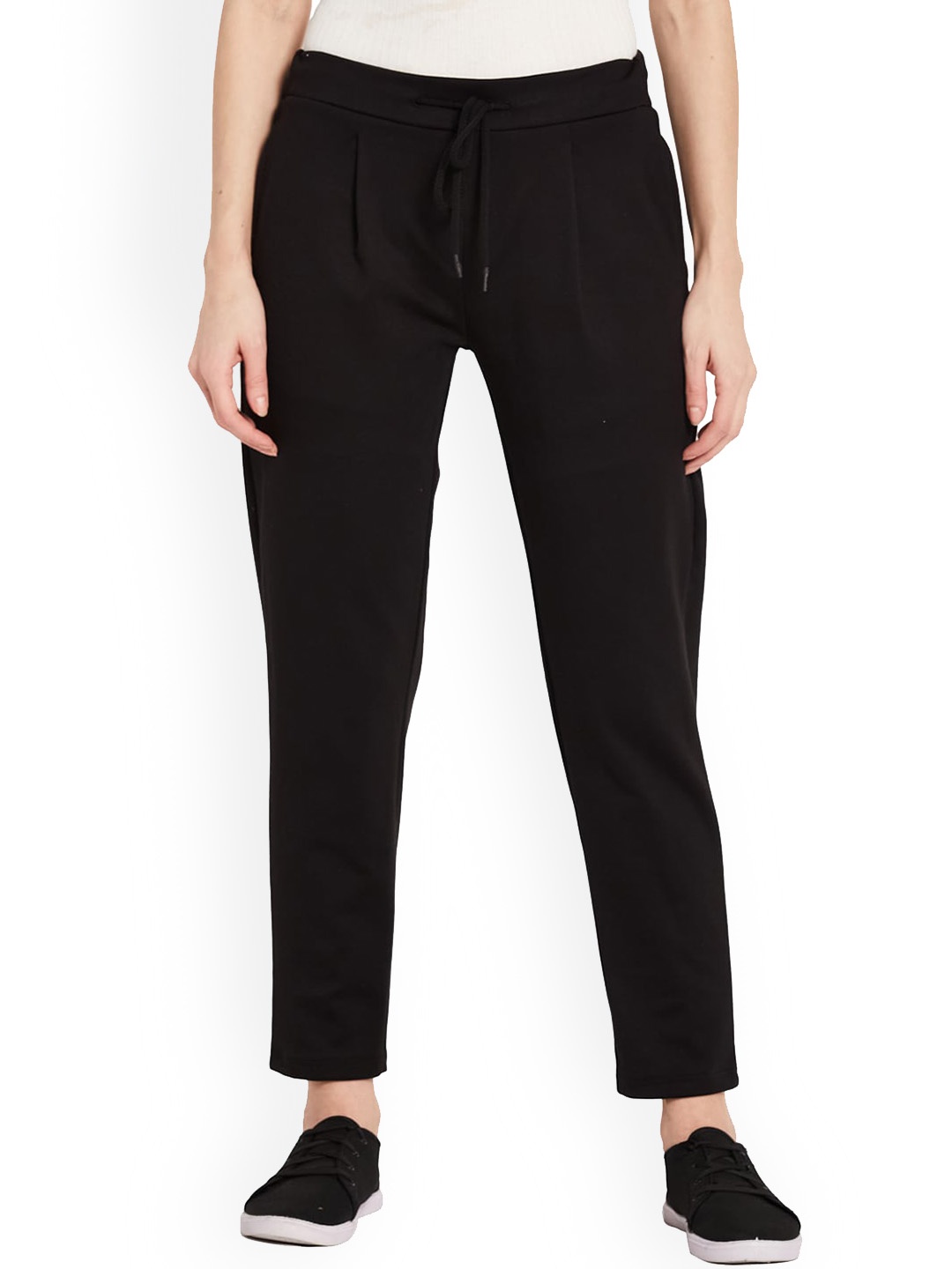 

UNMADE Women High Rise Track Pant, Black