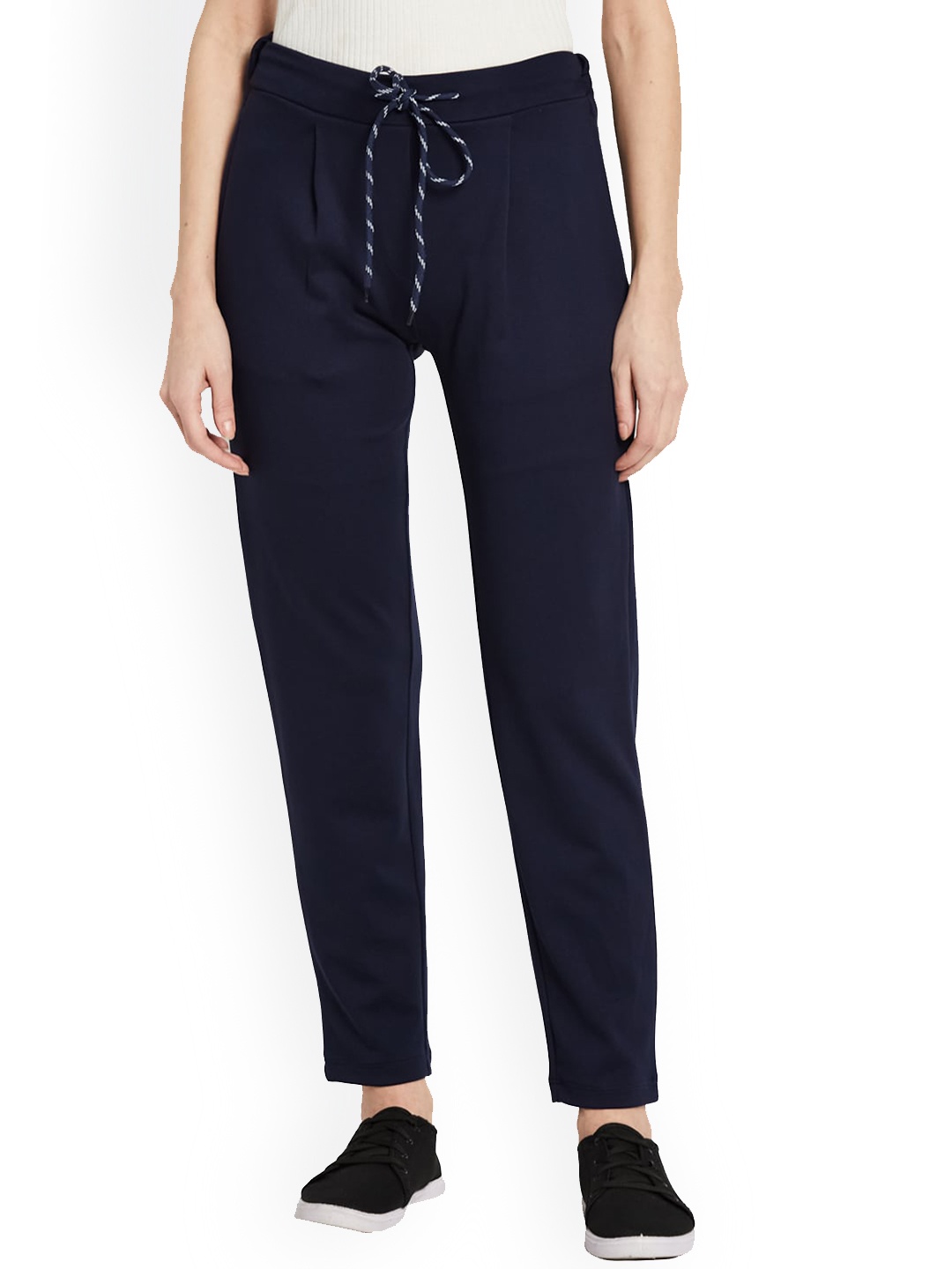 

UNMADE Women Mid-Rise Pleated Cotton Trousers, Navy blue