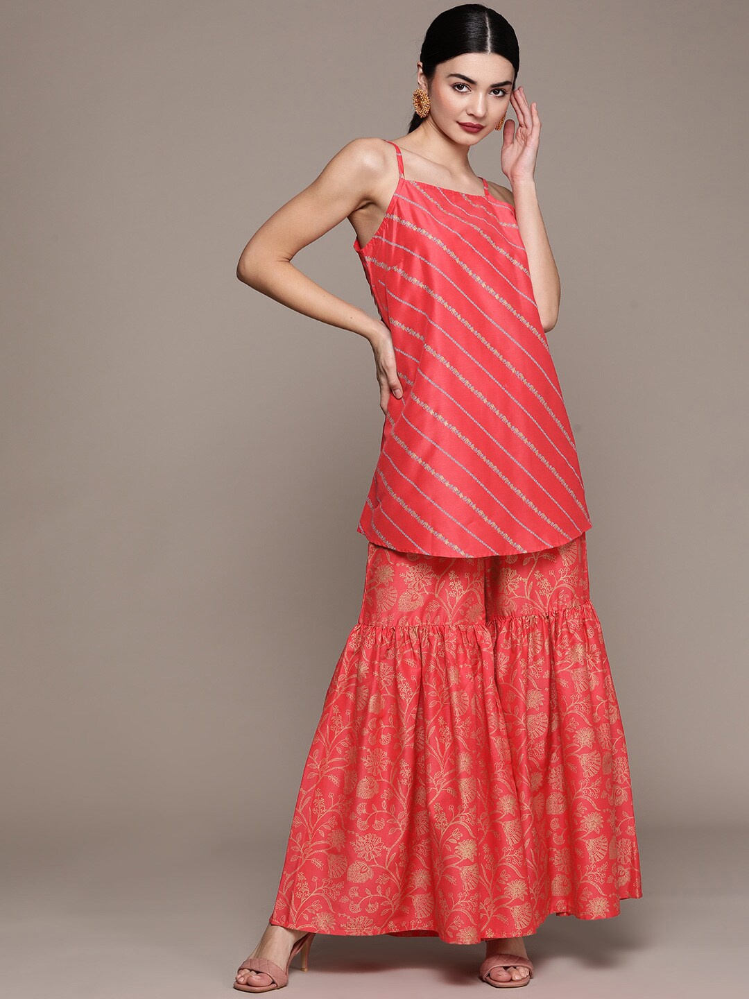 

ZIYAA Women Floral Printed Kurta with Sharara, Pink