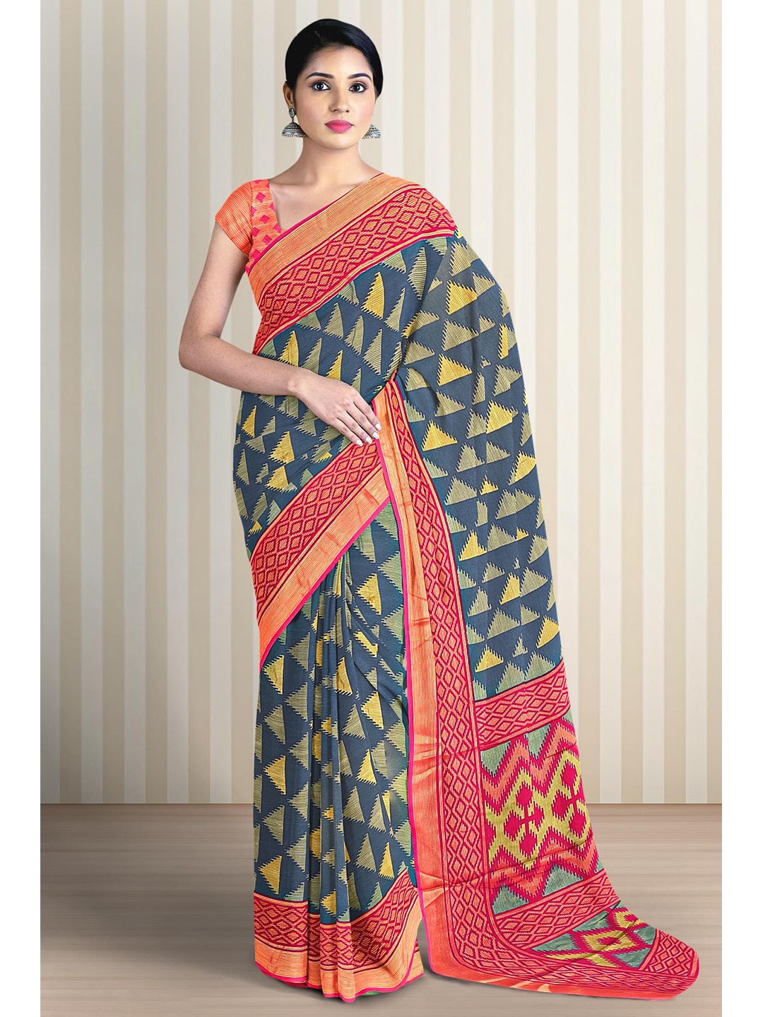 

Kalamandir Geometric Printed Silk Blend Saree, Grey