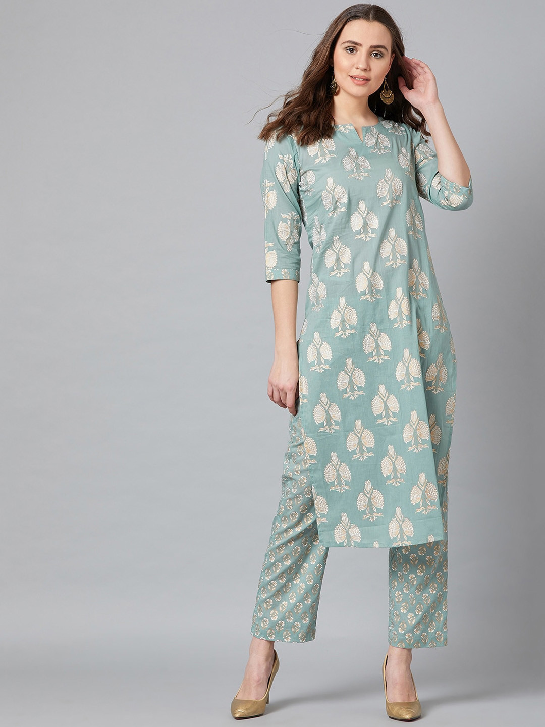 

PANIT Women Notched Neck Ethnic Motifs Printed Kurta With Trousers, Grey