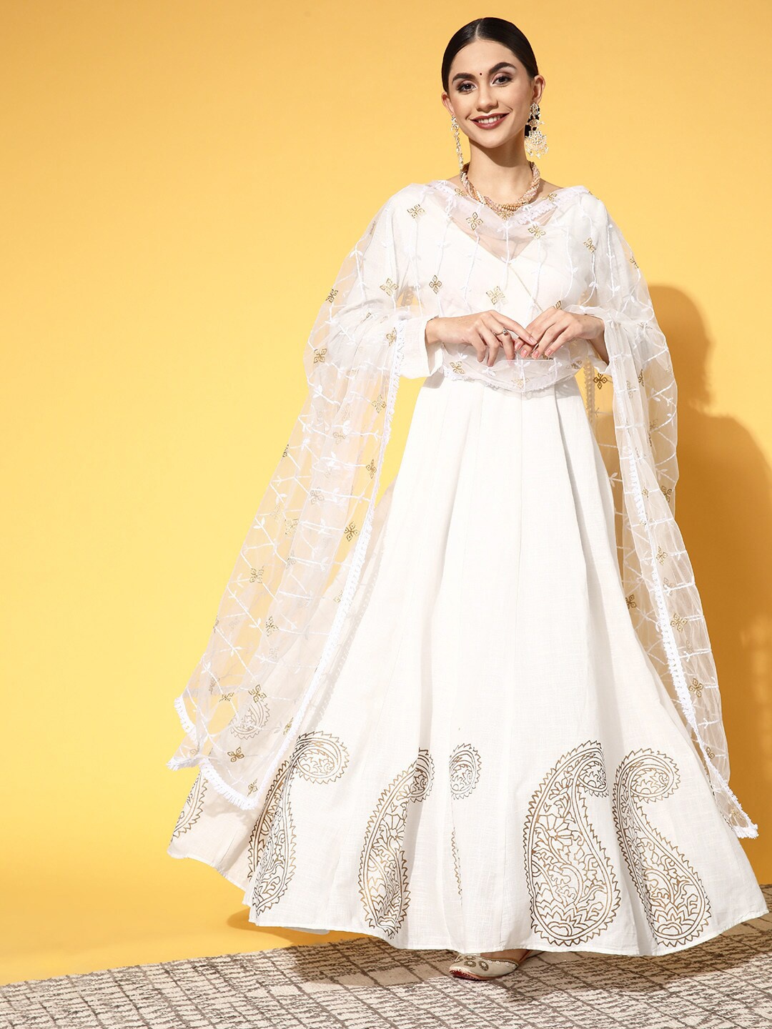 

PANIT White Paisley Printed Anarkali Maxi Dress With Dupatta