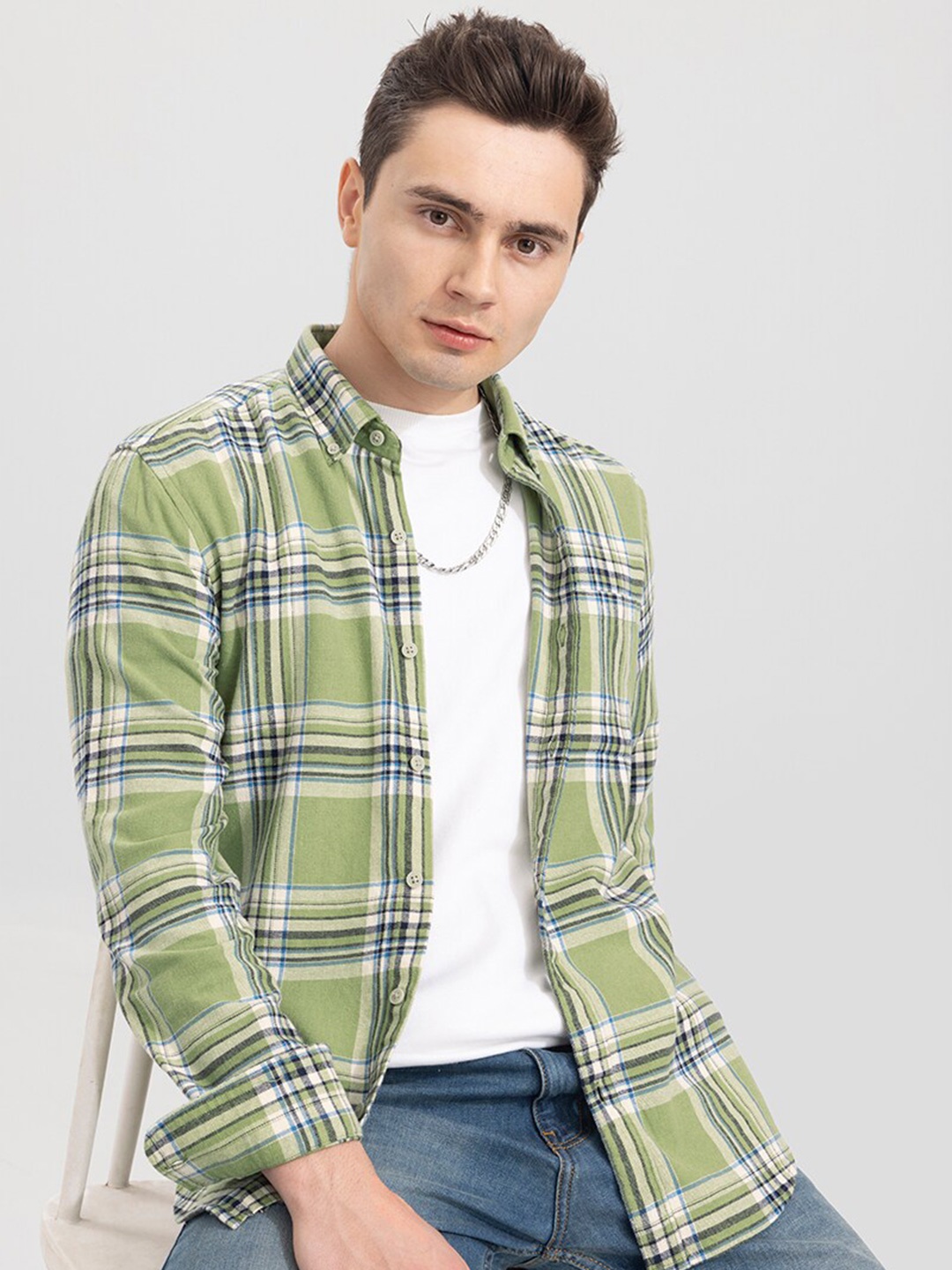 

Snitch Men Tartan Checks Cotton Slim Fit Casual Shirt, Green