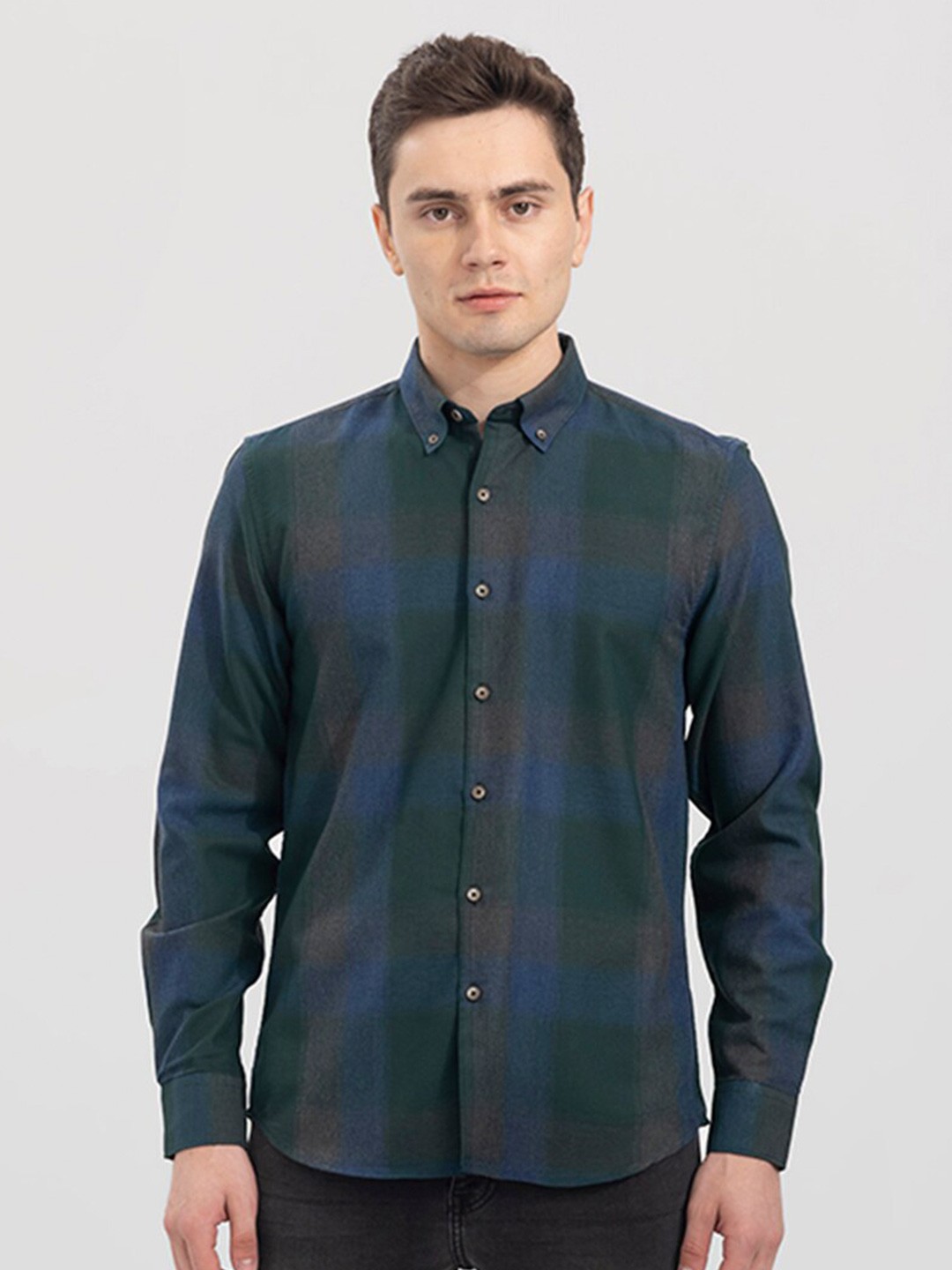 

Snitch Men Slim Fit Checked Casual Shirt, Green
