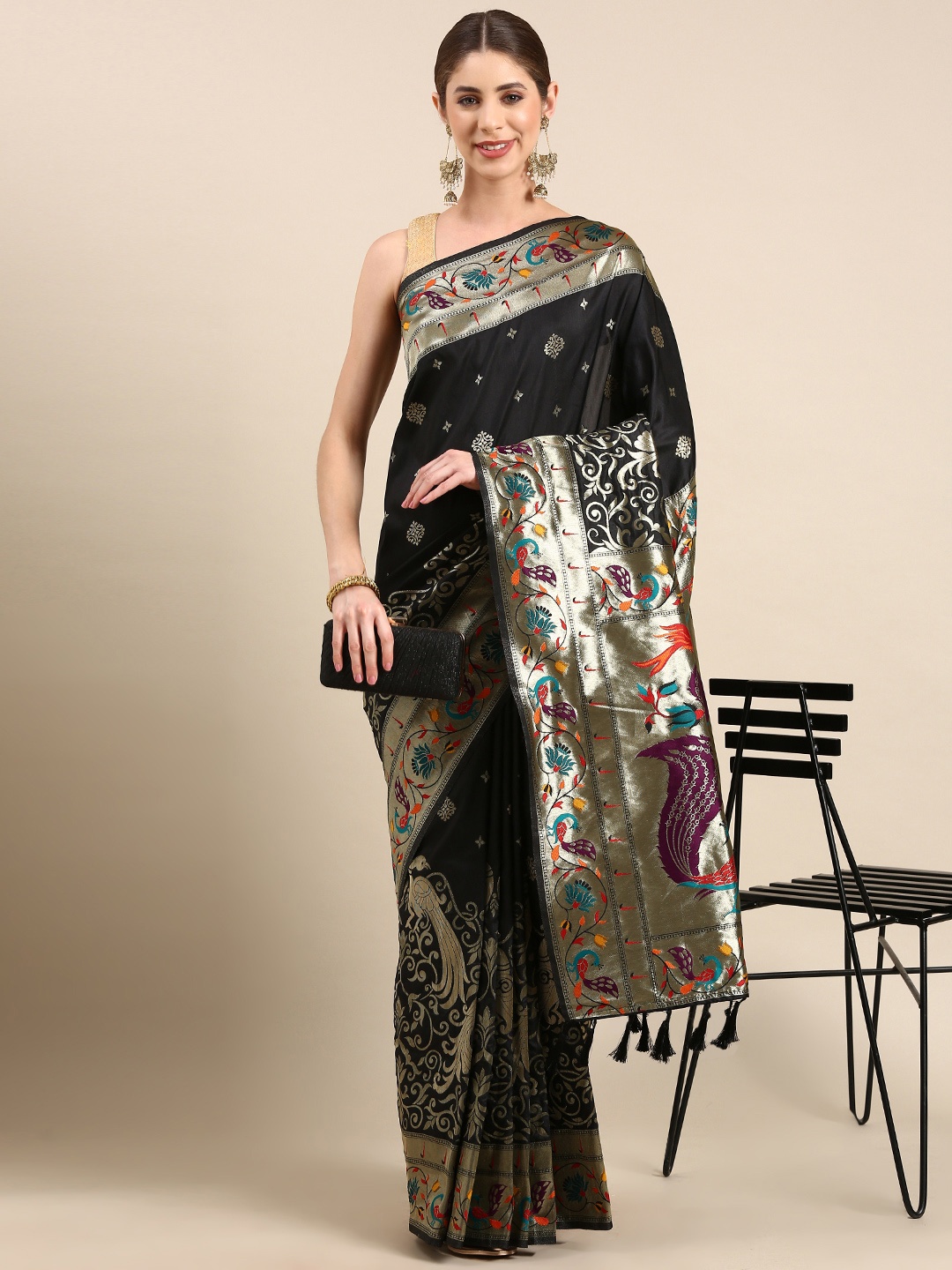 

VASTRANAND Woven Design Ethnic Motifs Zari Banarasi Saree, Black