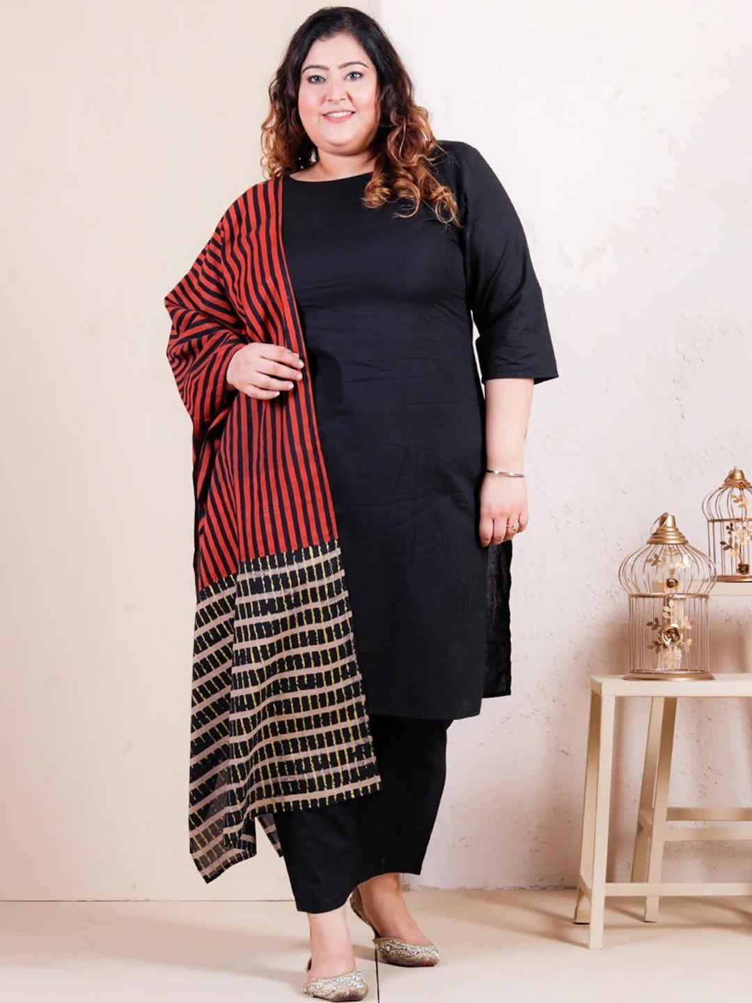 

Rustorange Women Plus Size Round Neck Kurta with Salwar & With Dupatta, Black