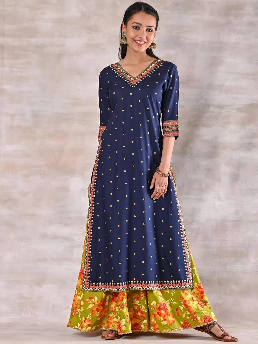 

Rustorange Women Floral Printed V Neck Kurta with Skirt, Blue