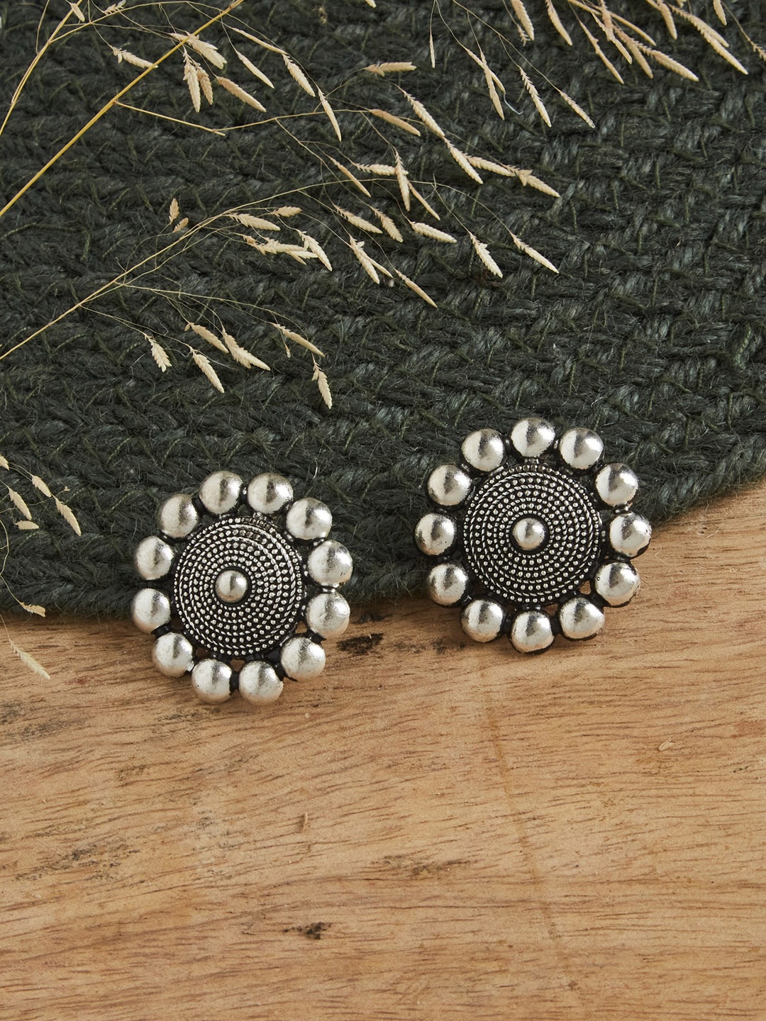 

ATIBELLE German Silver-Plated Floral Shaped Stud Earrings
