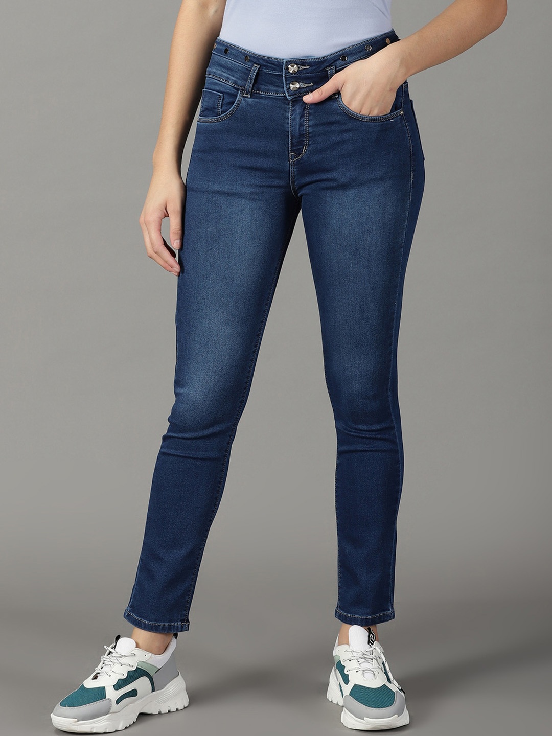 

SHOWOFF Women Tapered Fit High-Rise Light Fade Stretchable Cotton Jeans, Navy blue