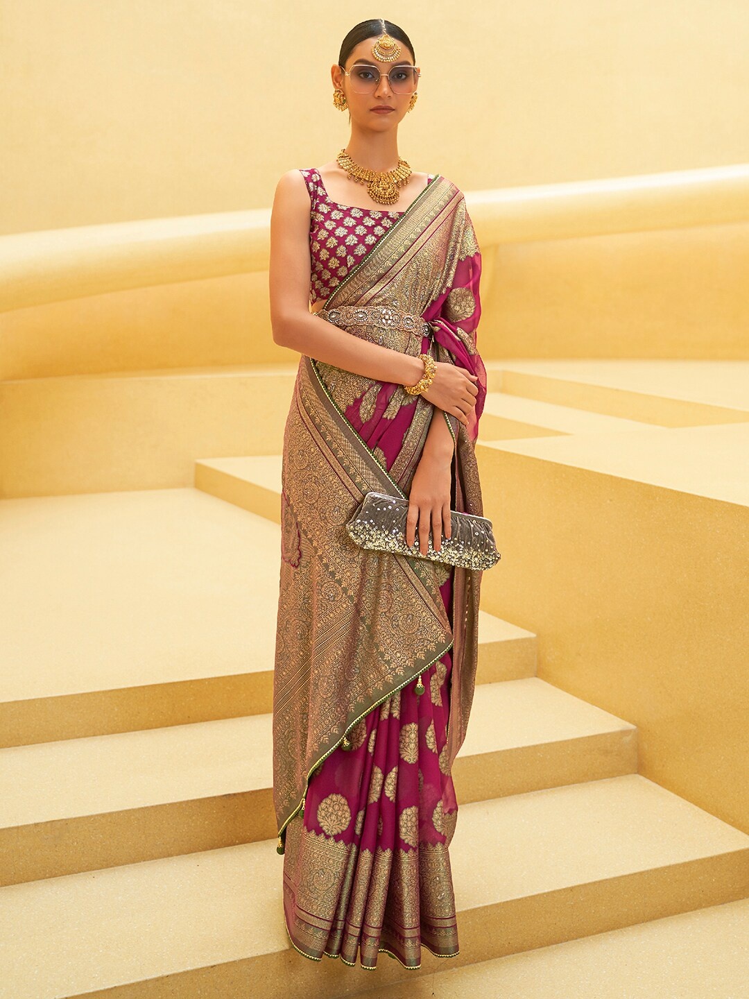 

Anouk Woven Design Zari Banarasi Saree, Pink