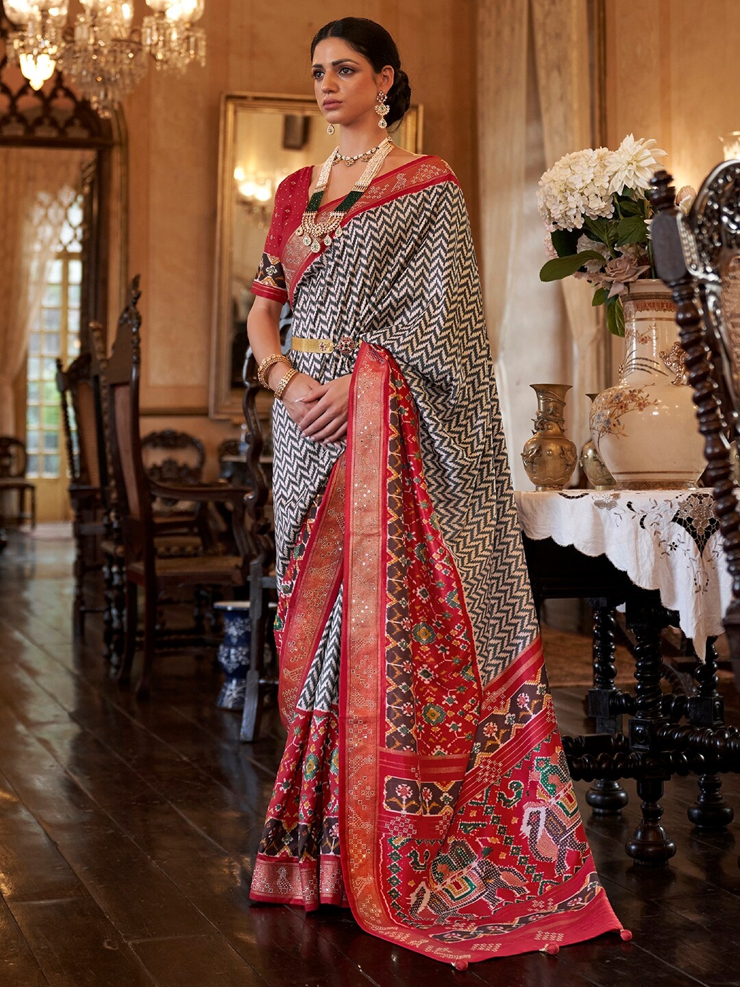 

Anouk Geometric Printed Zari Silk Blend Patola Saree, Grey