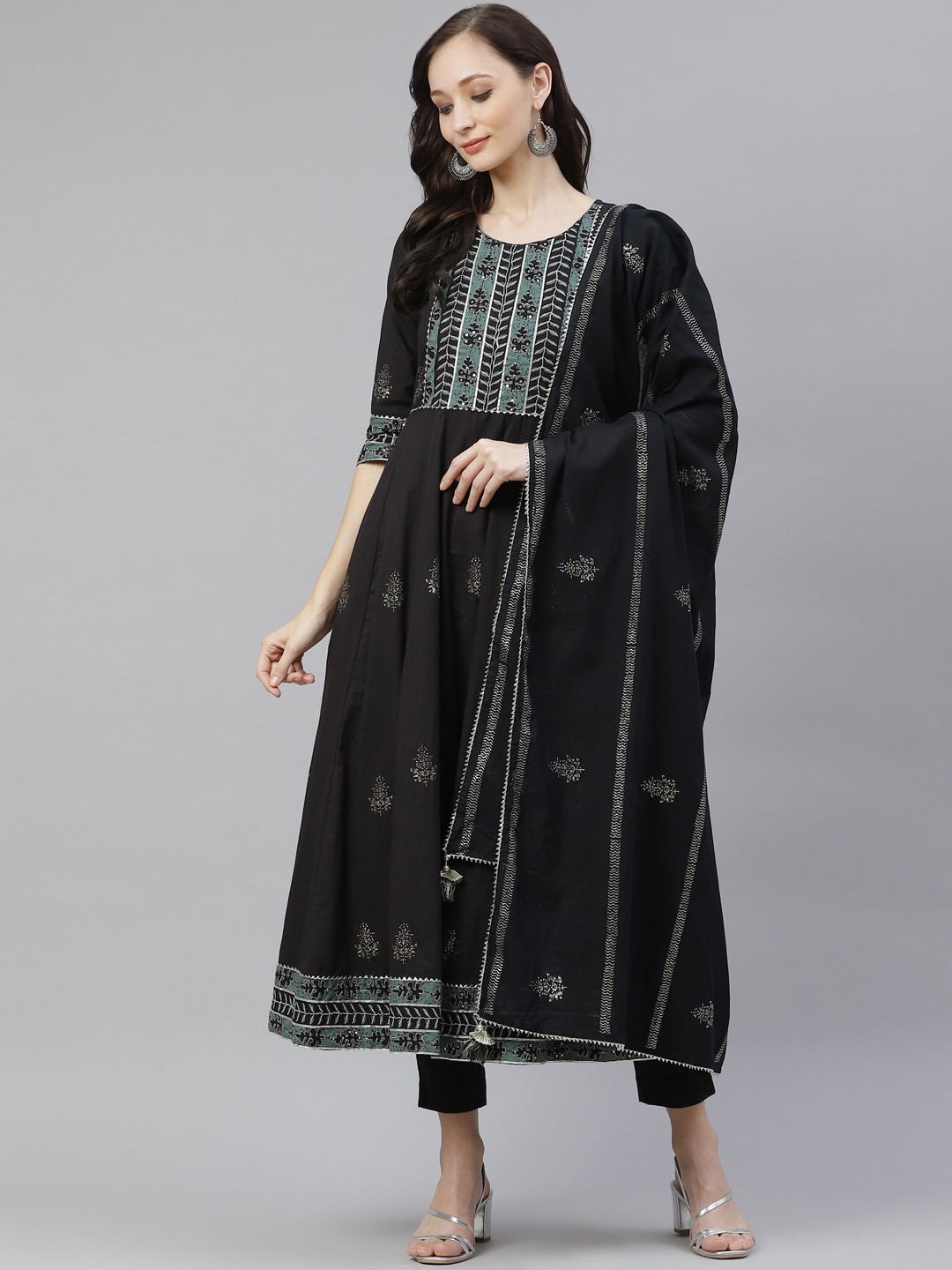 

Divena Women Printed Gotta Patti Pure Cotton Anarkali Kurta with Trousers & Dupatta, Black