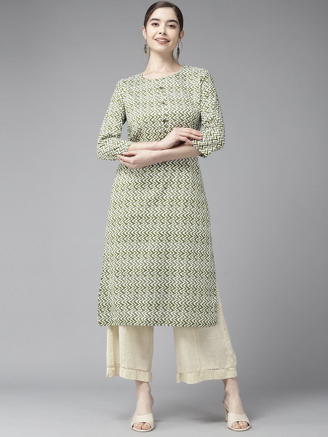 

Aarika Women Olive Green & White Chevron Printed Cotton Kurta