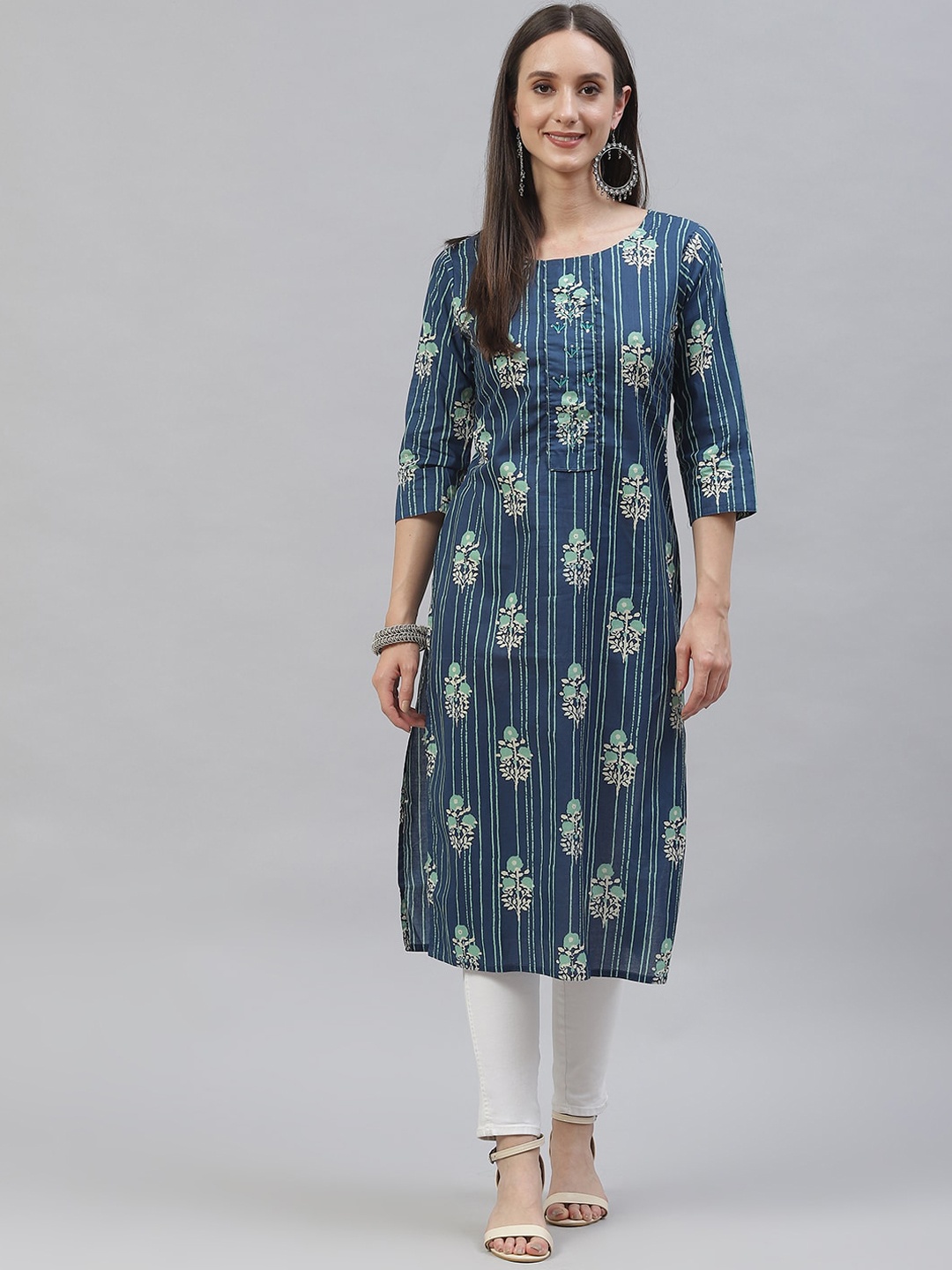 

INDYES Women Floral Printed Kurta, Navy blue
