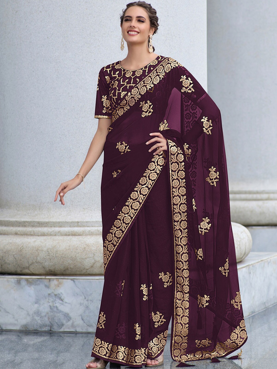 

ODETTE Floral Embroidered Saree, Violet
