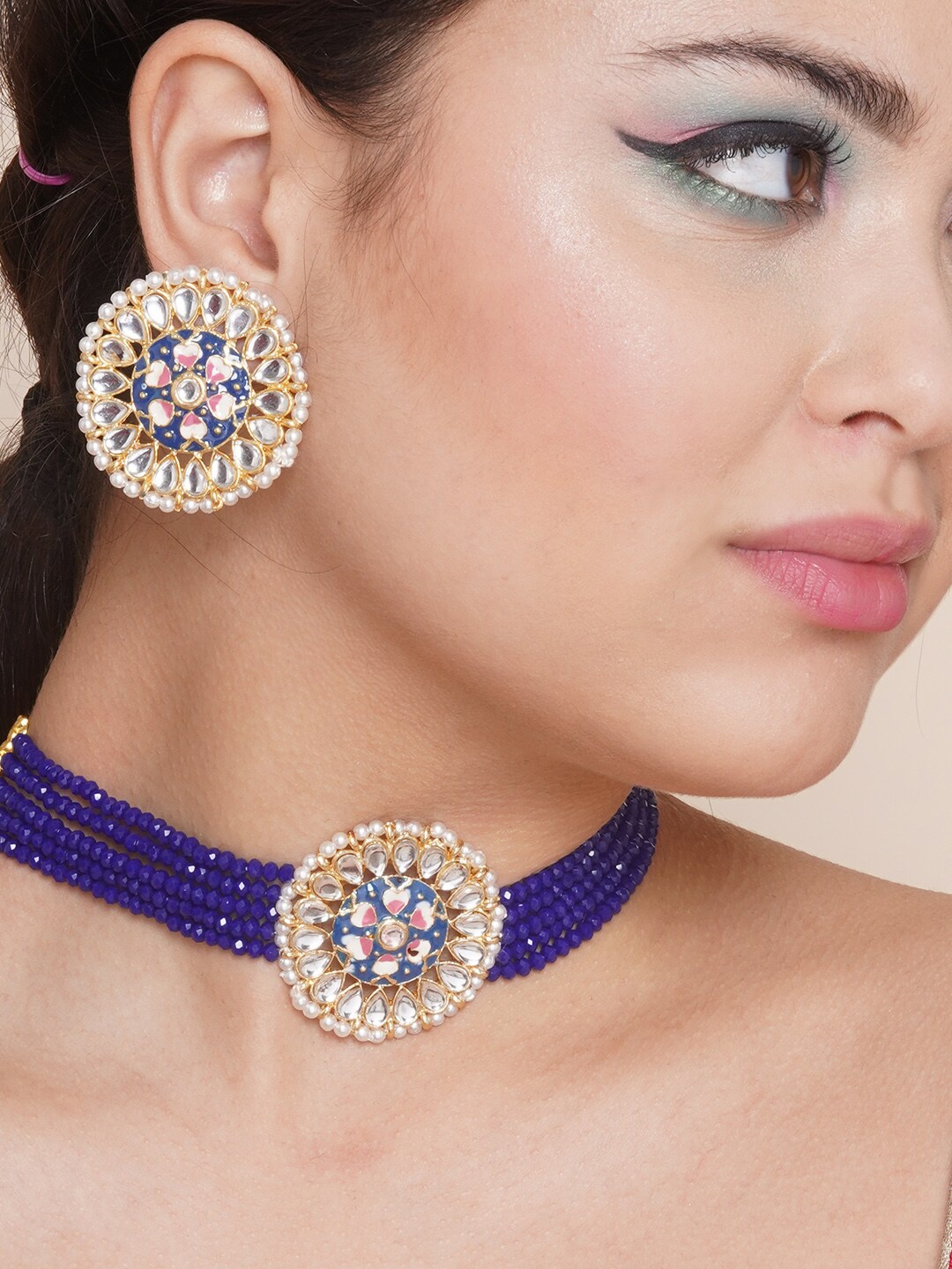 

Anouk Gold-Plated Kundan-Studded & Artificial Beads Jewellery Set