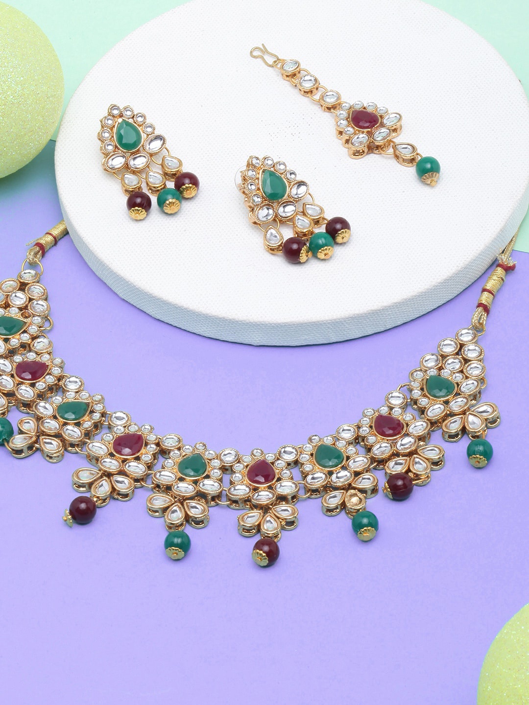 

Anouk Gold-Plated Kundan Studded & Beaded Jewellery Set, Green