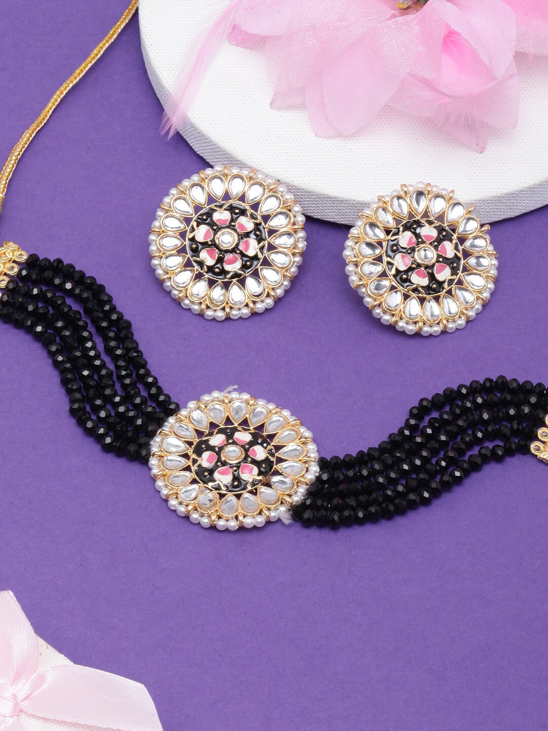 

Anouk Gold-Plated Kundan Studded & Beaded Jewellery Set, Black