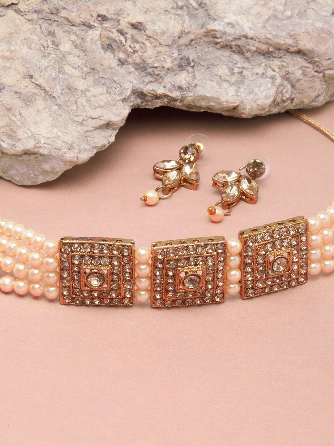 

Anouk Gold-Plated Stones Studded & Beaded Jewellery Set, White