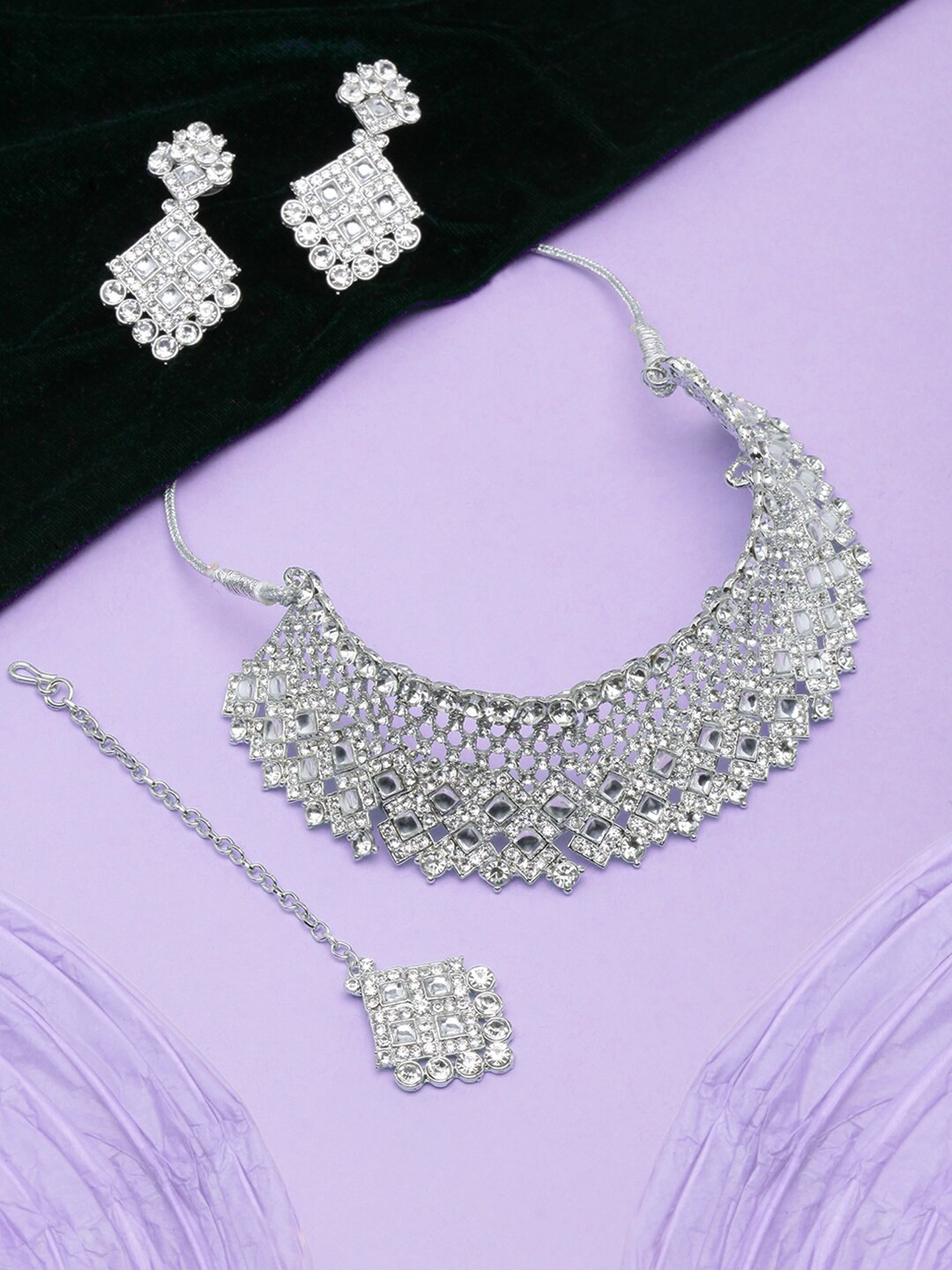 

Anouk Silver-Plated Stone-Studded Intricate Detailed Brass Jewellery Set