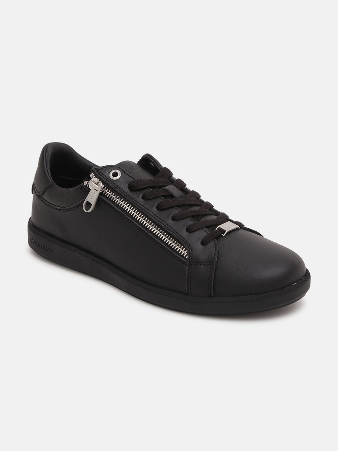 

Calvin Klein Jeans Men Padded Insole Basics Sneakers, Black