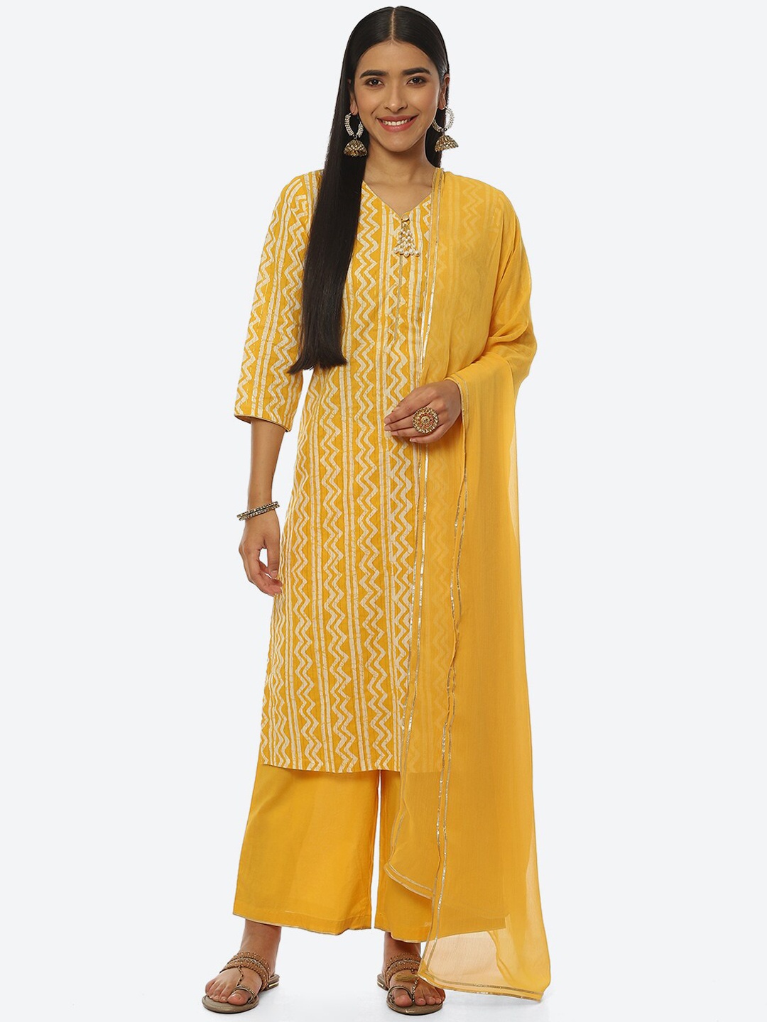 

Rangriti Women Striped V Neck Kurta with Palazzos & Dupatta, Yellow