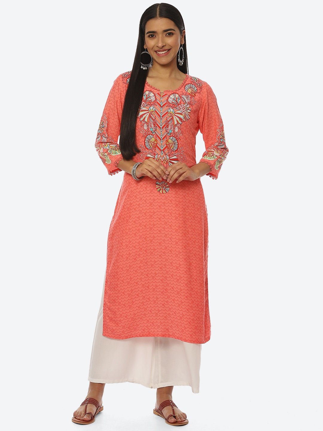 

Rangriti Women Notched Neck Ethnic Motifs Printed Kurta, Coral
