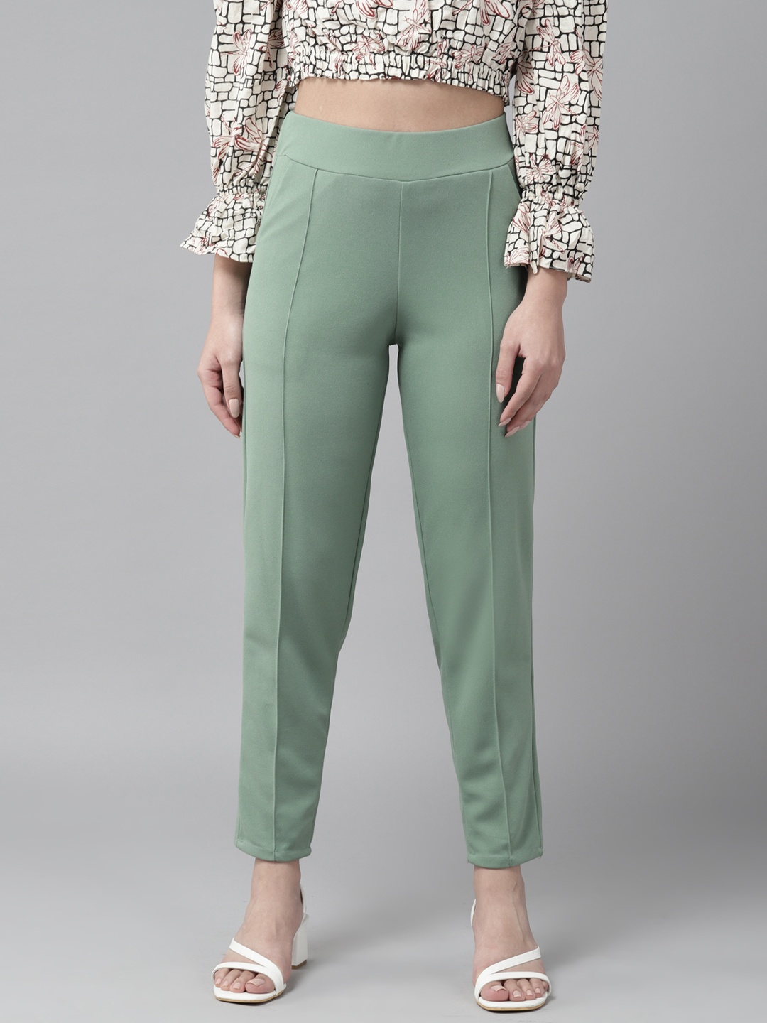 

Aarika Women High-Rise Chambray Trousers, Green